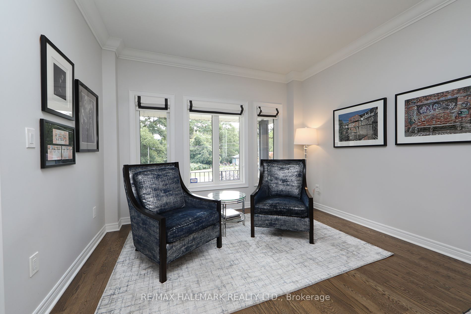 165 Bathgate Dr