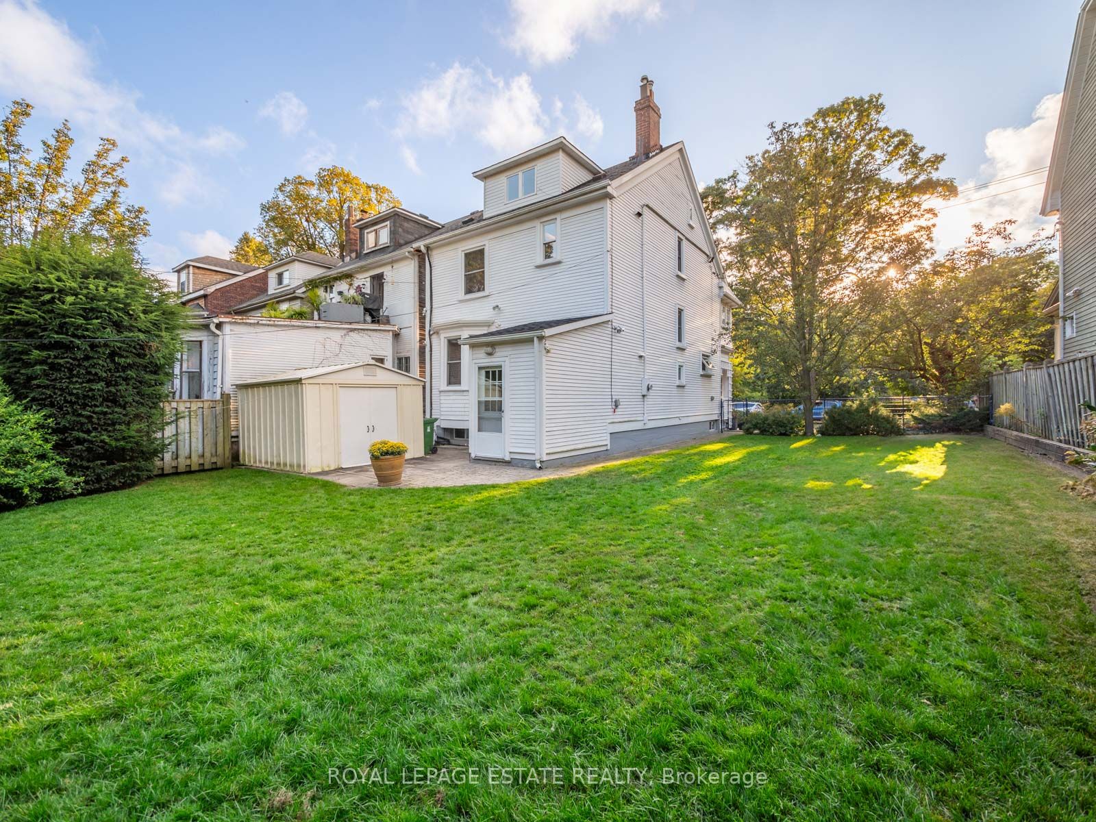 71-73 Lee Ave