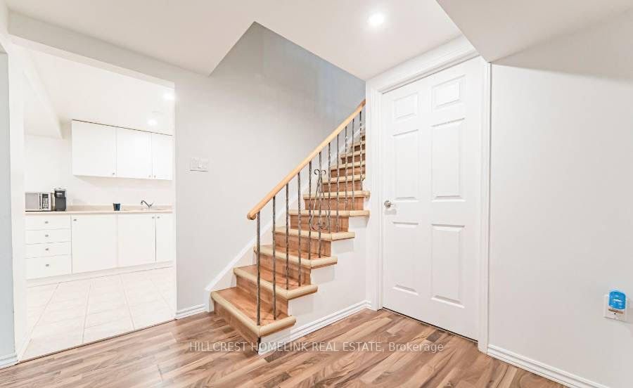 22 Gablehurst Cres, #Bsmt