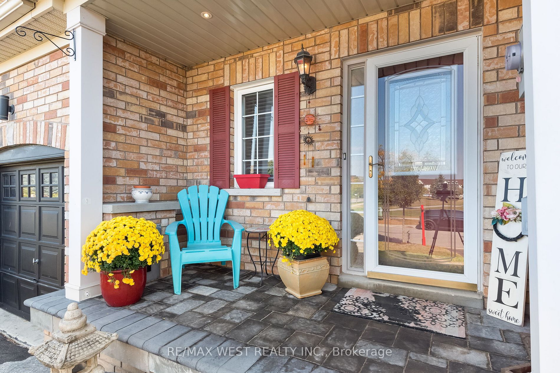 100 Bagnell Crescent