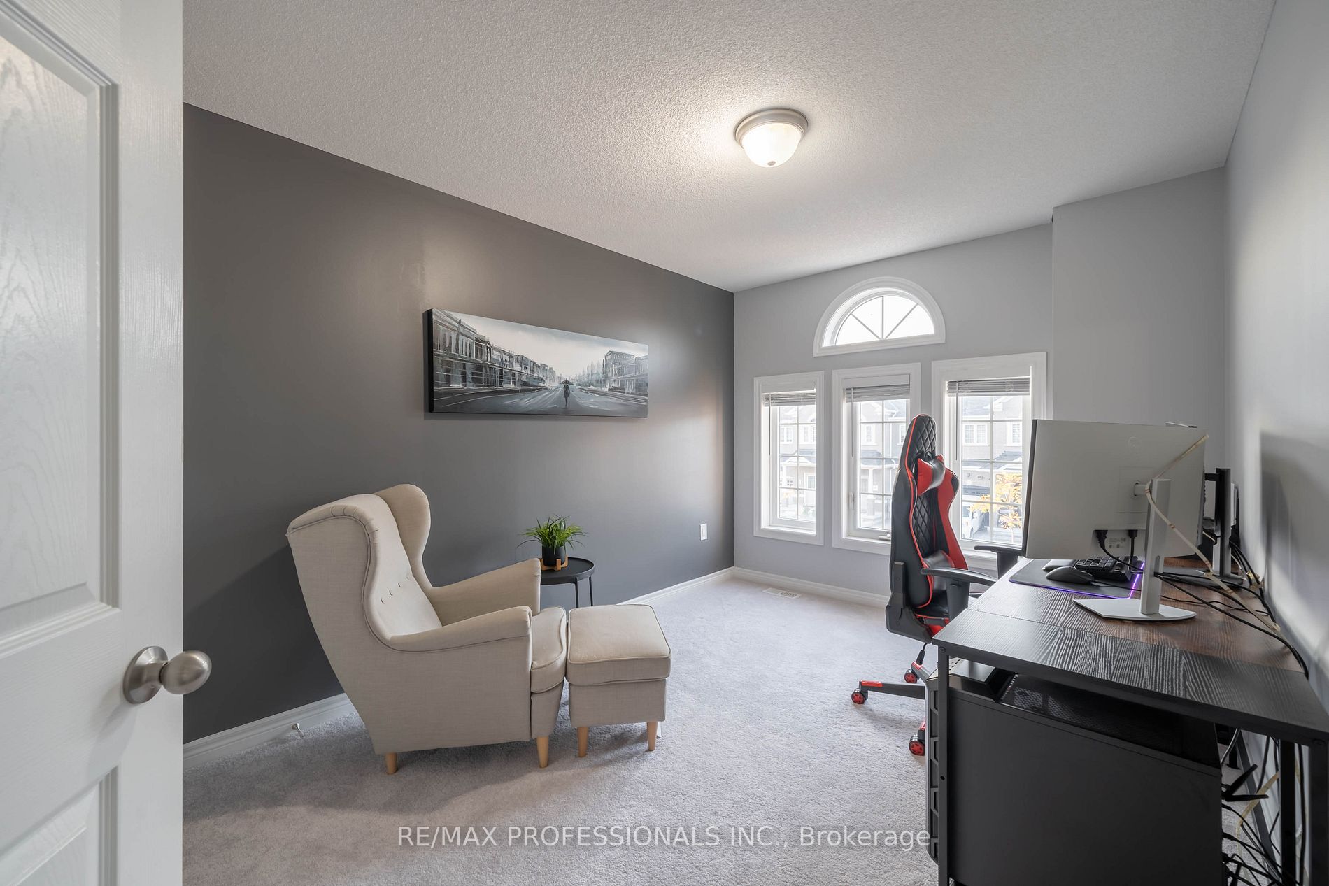 41 Jevons Dr