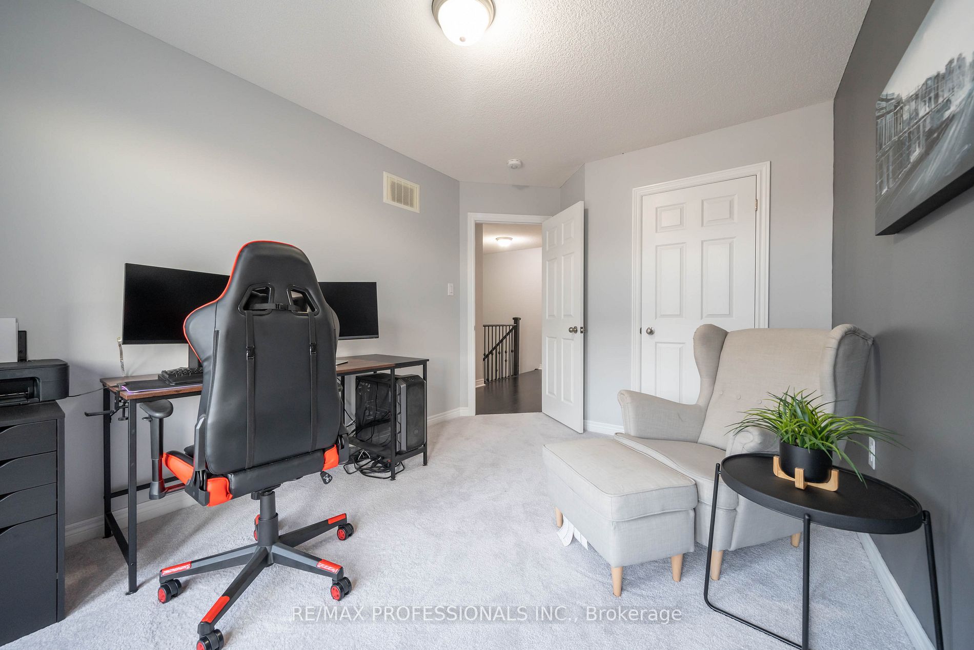 41 Jevons Dr