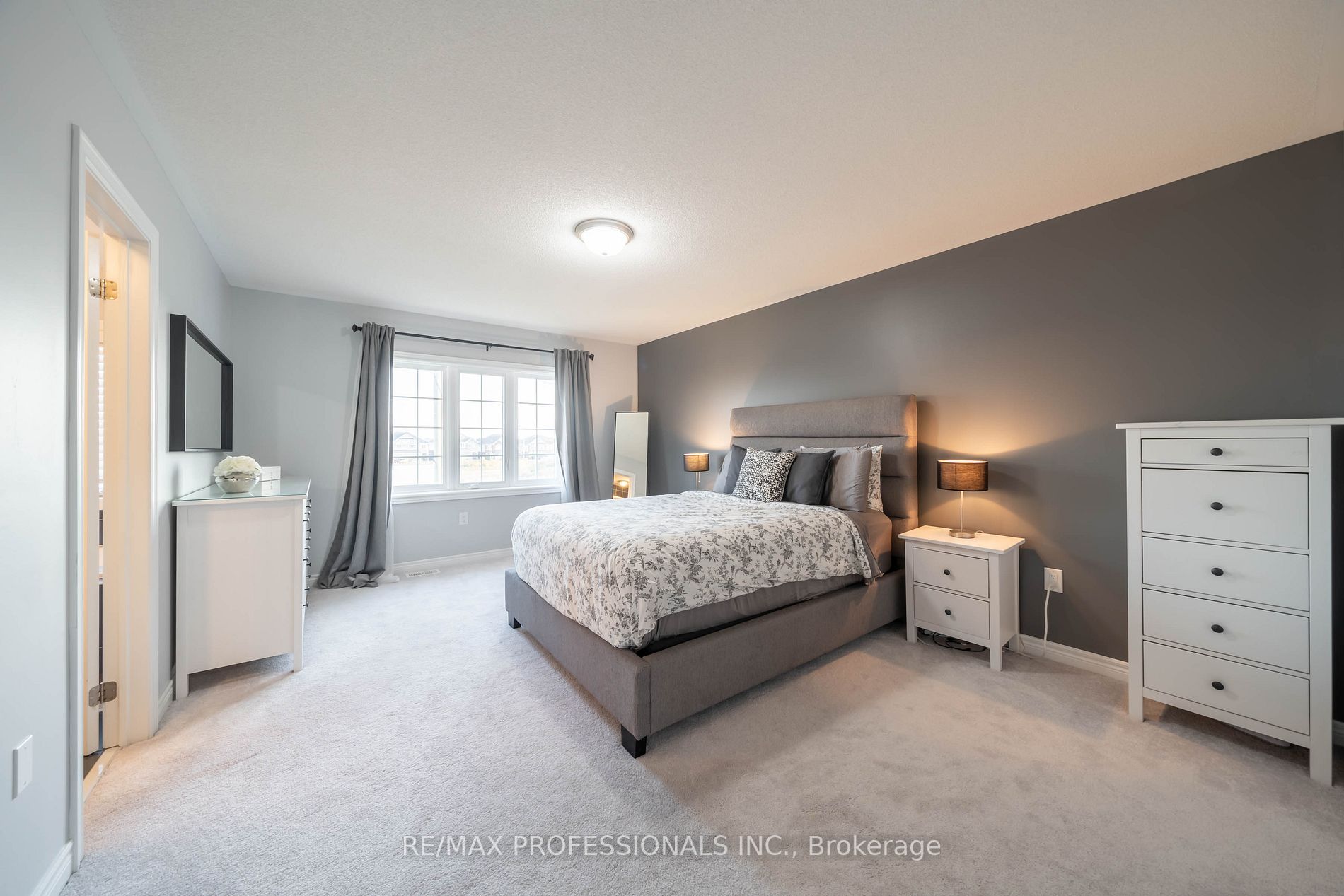 41 Jevons Dr
