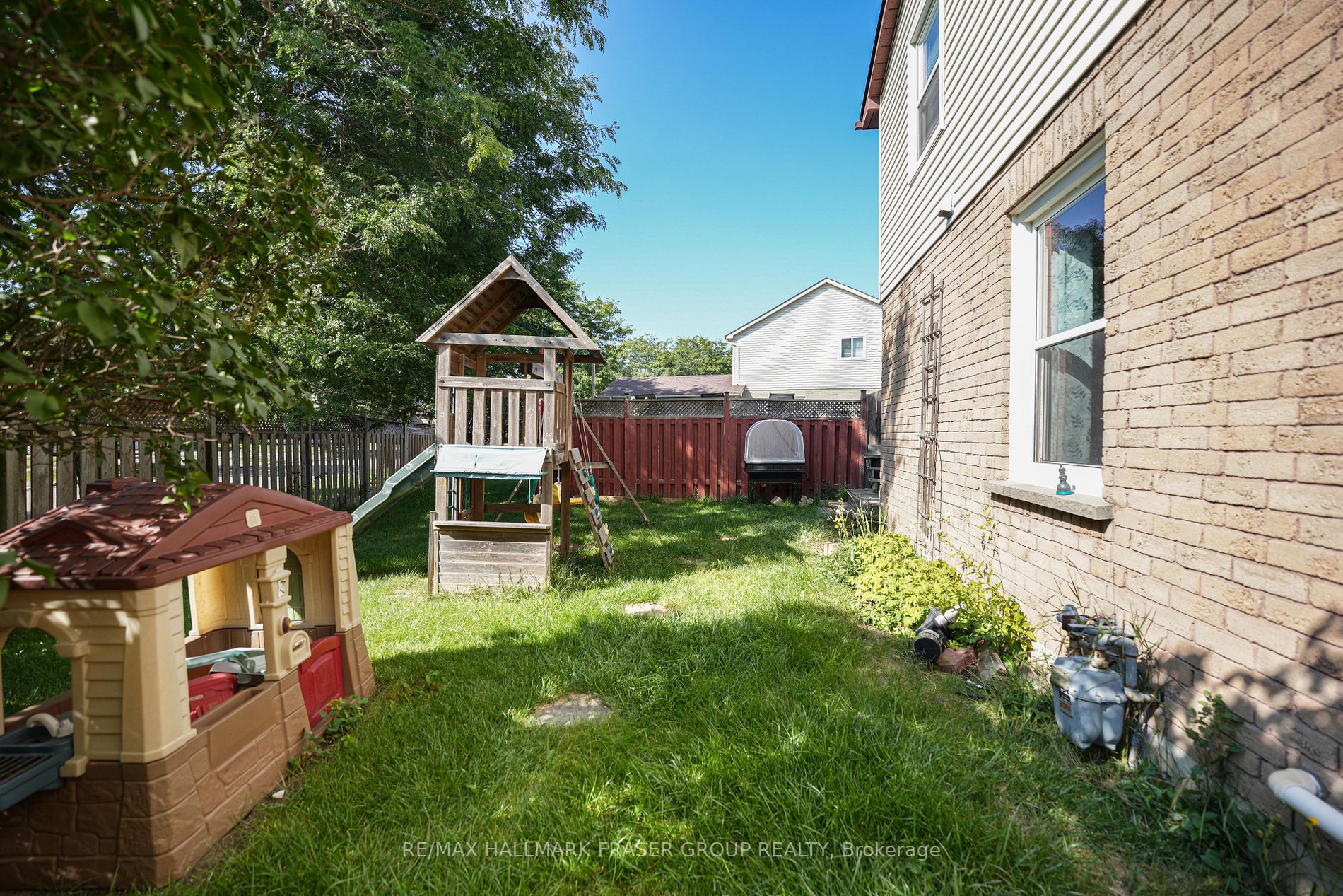 31 Kipling Cres