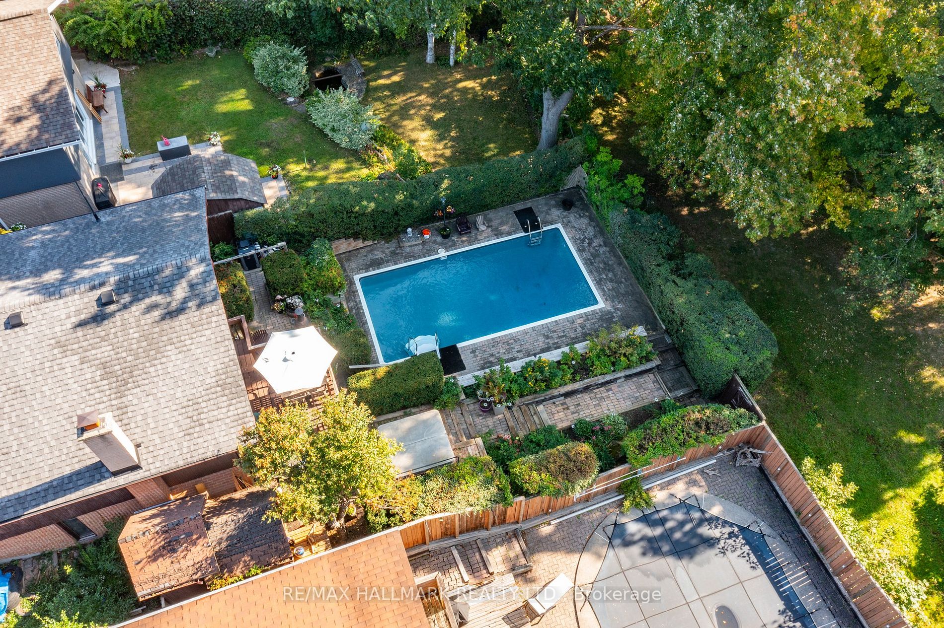 221 Birkdale Road