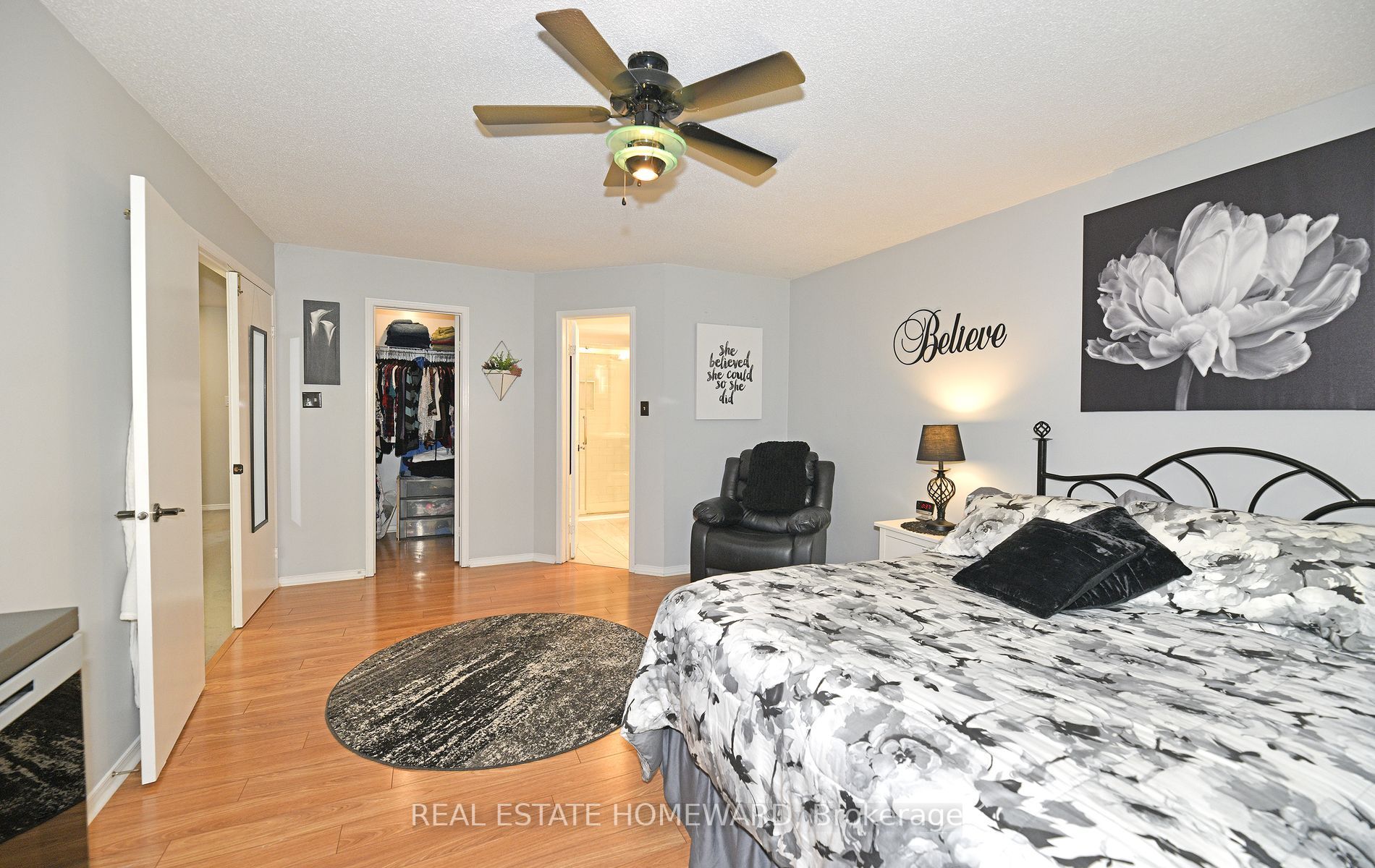 45 Harman Drive E