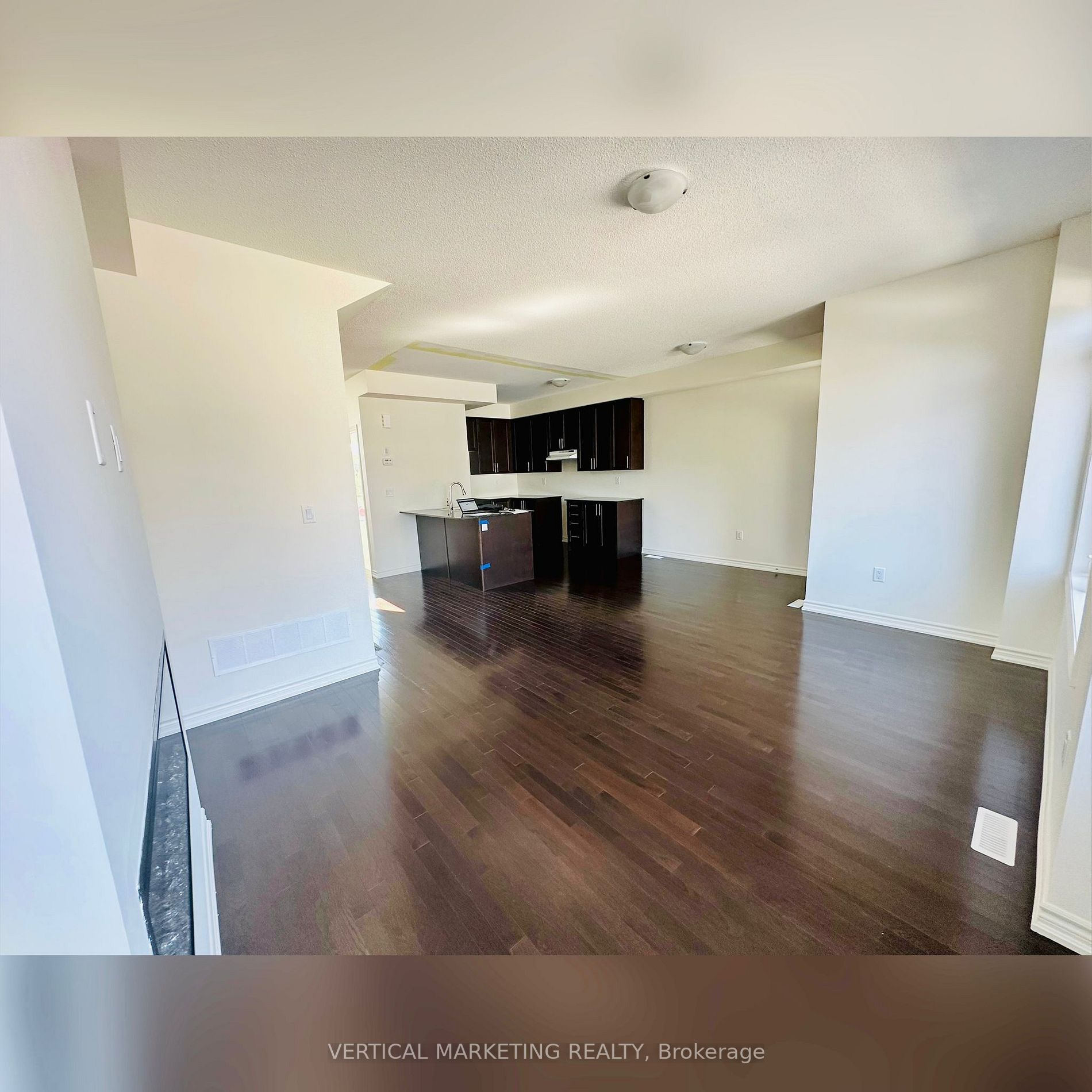 3 Coppini Lane
