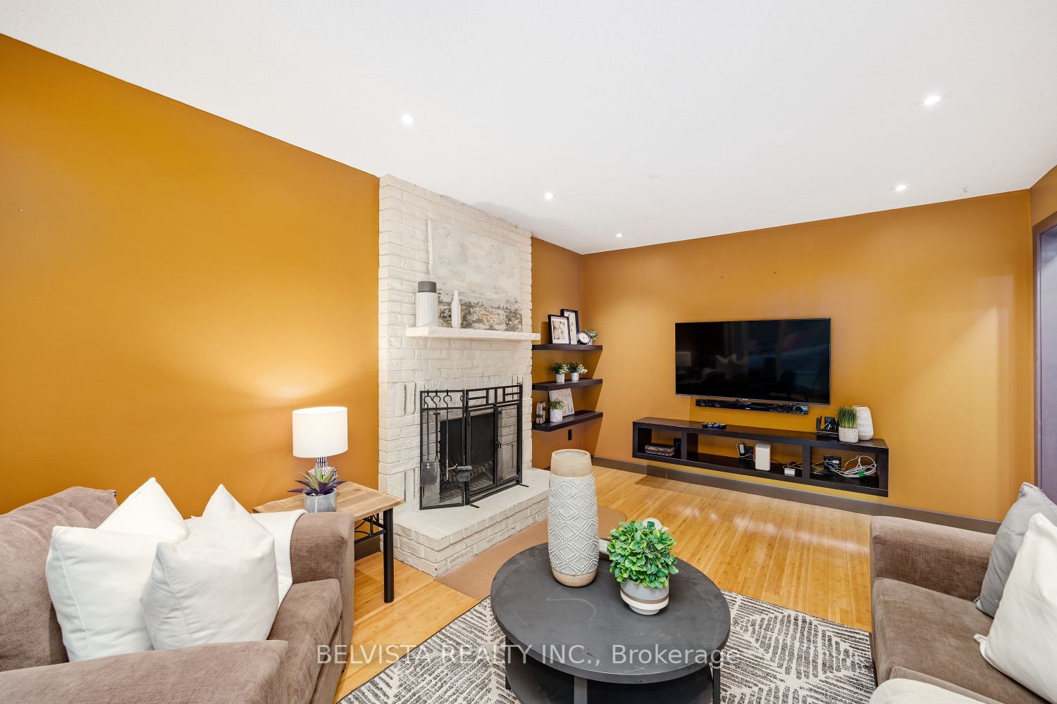 11 Ormandy Crt