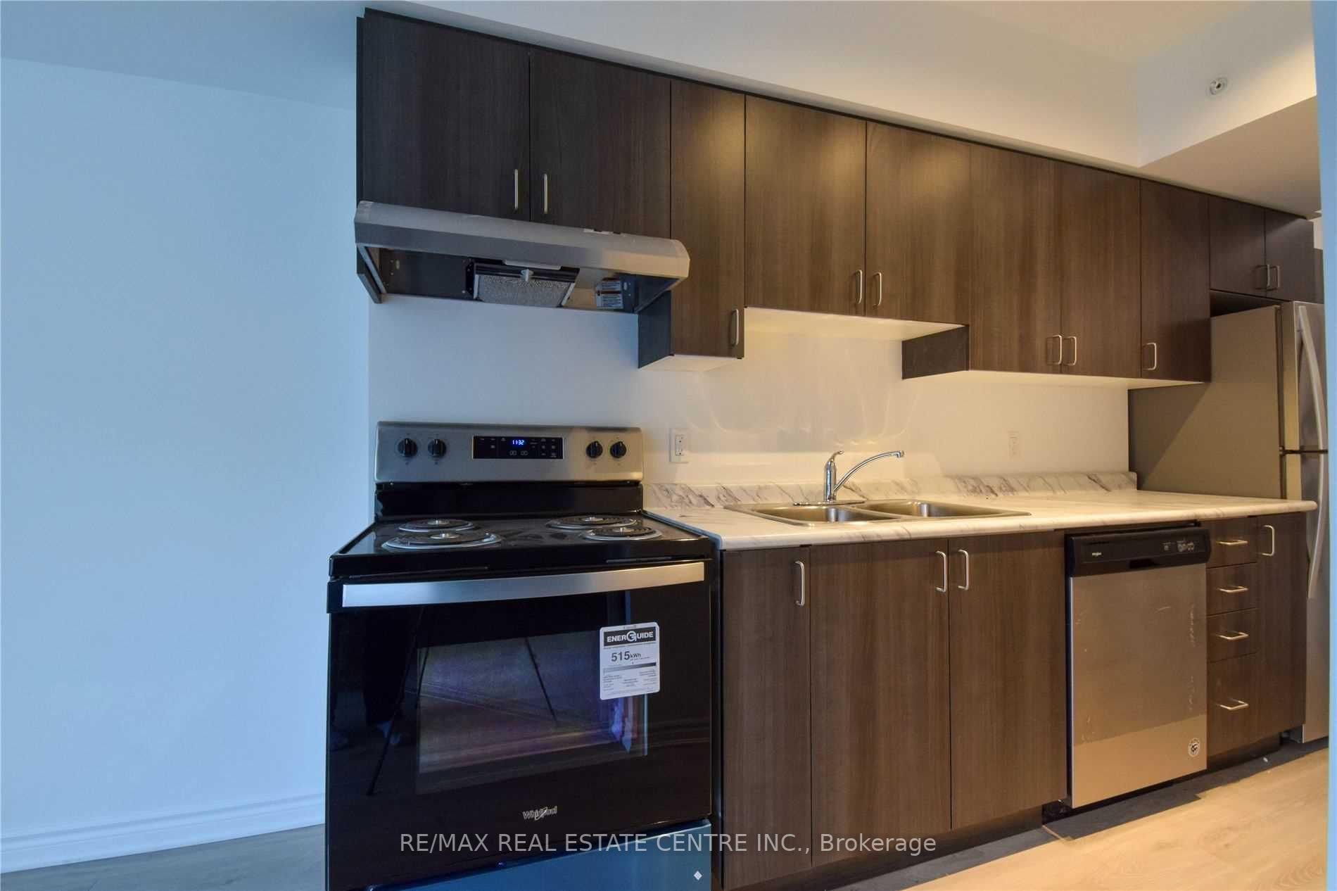 1 Falaise Rd, #207