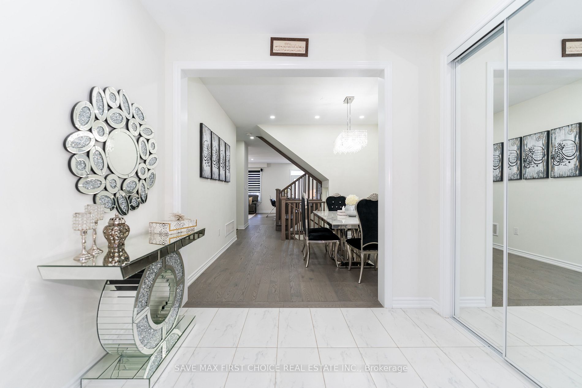 44 Broden Cres