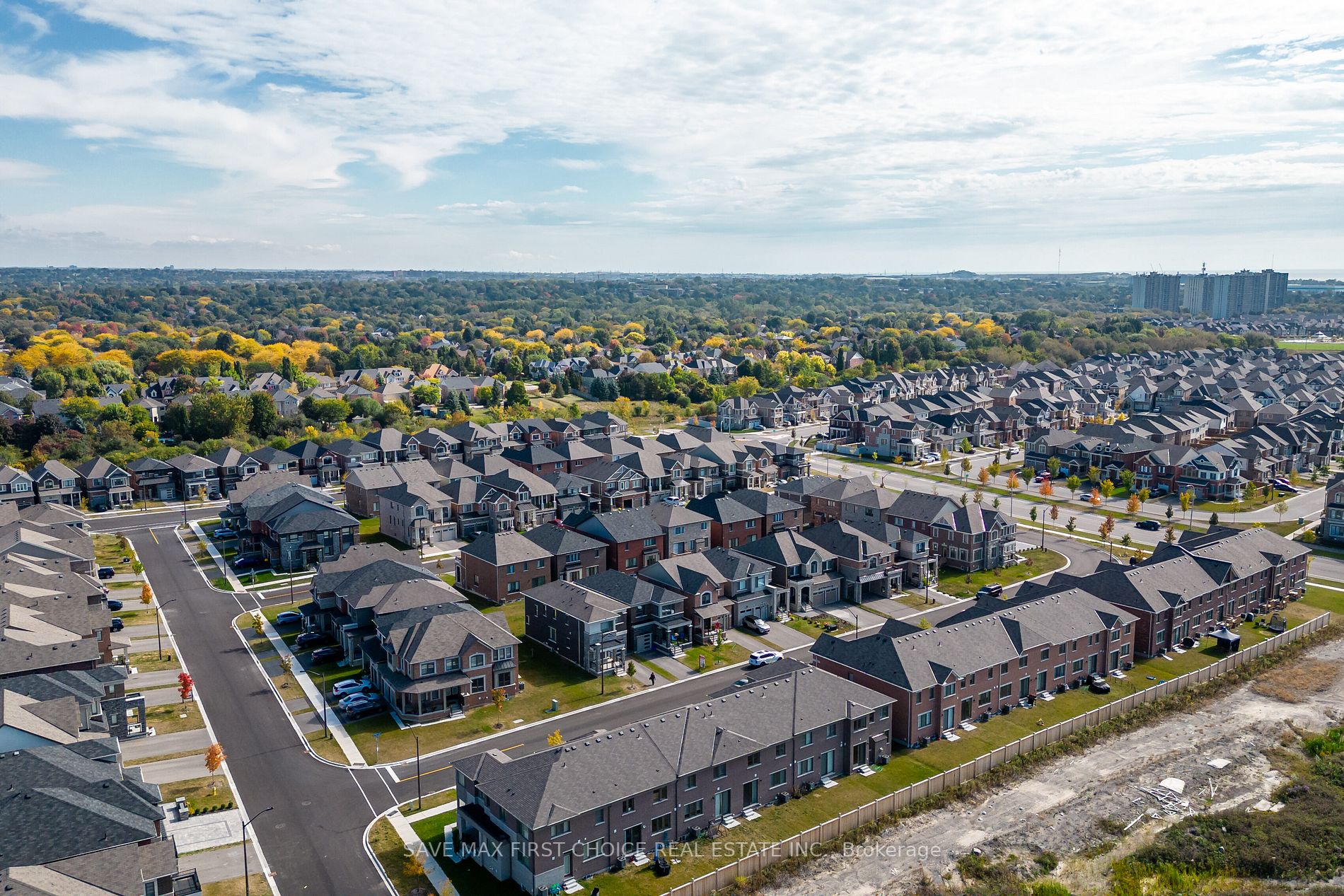 44 Broden Cres