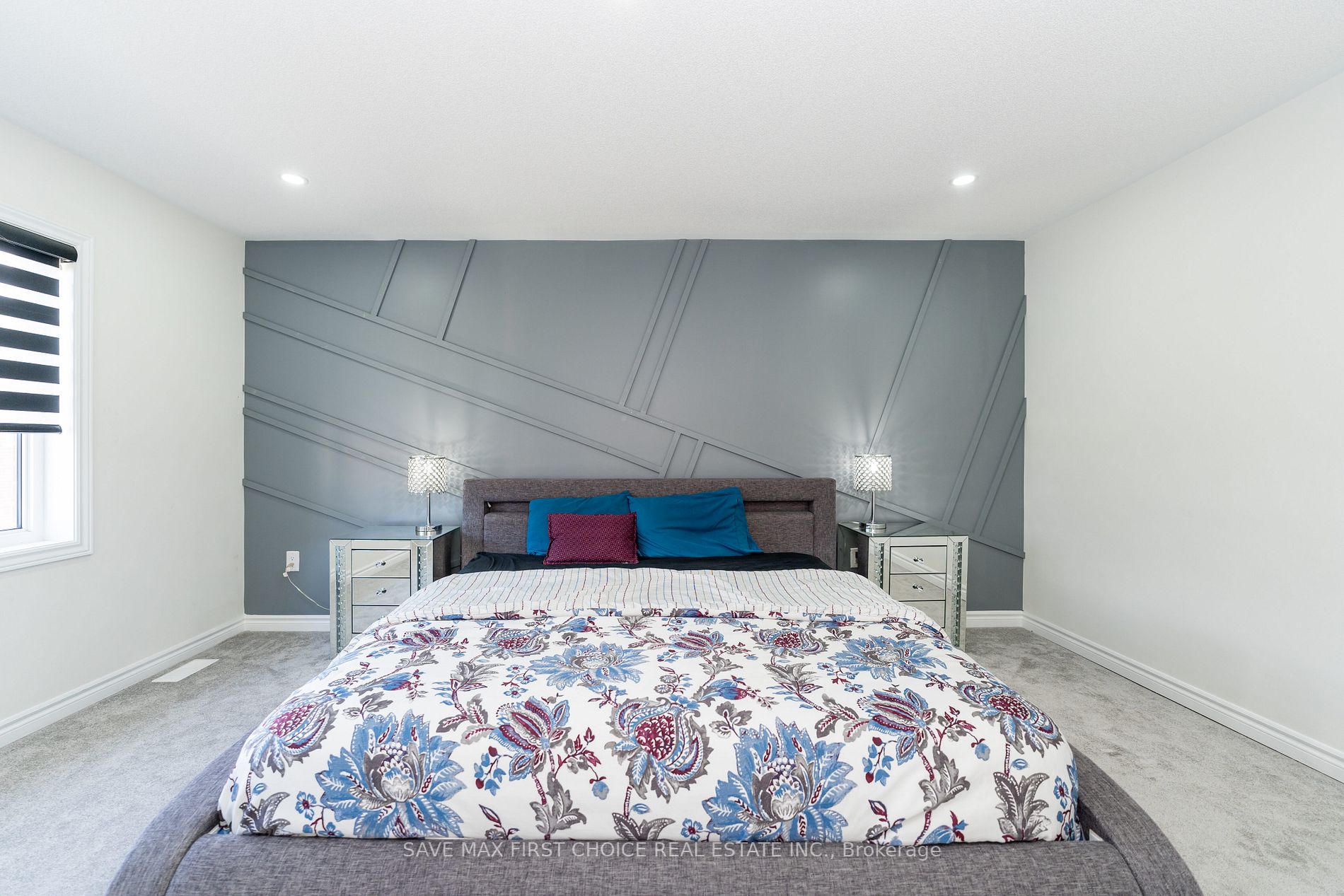 44 Broden Cres
