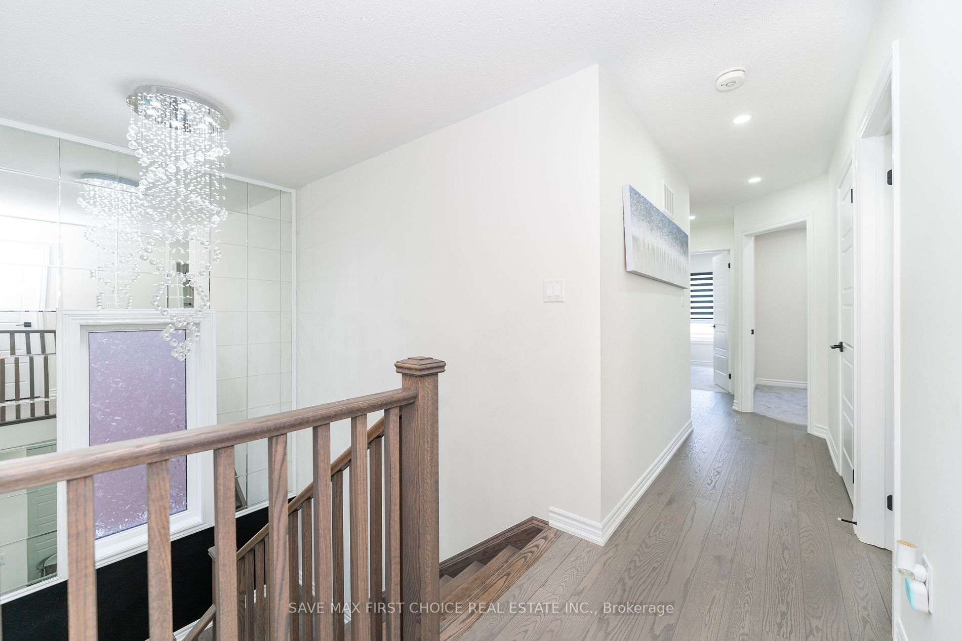 44 Broden Cres