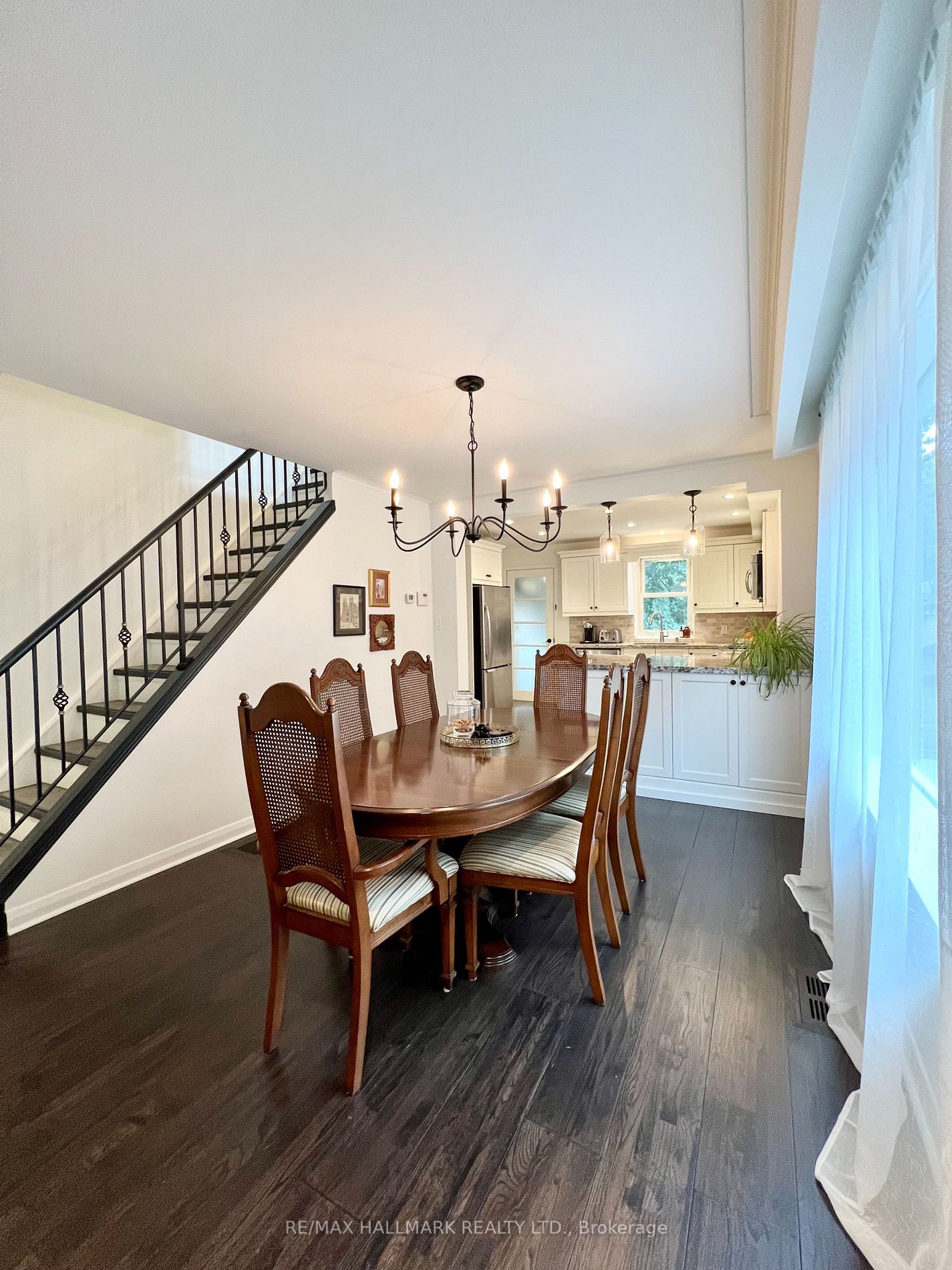 93 Glenmount Park Rd