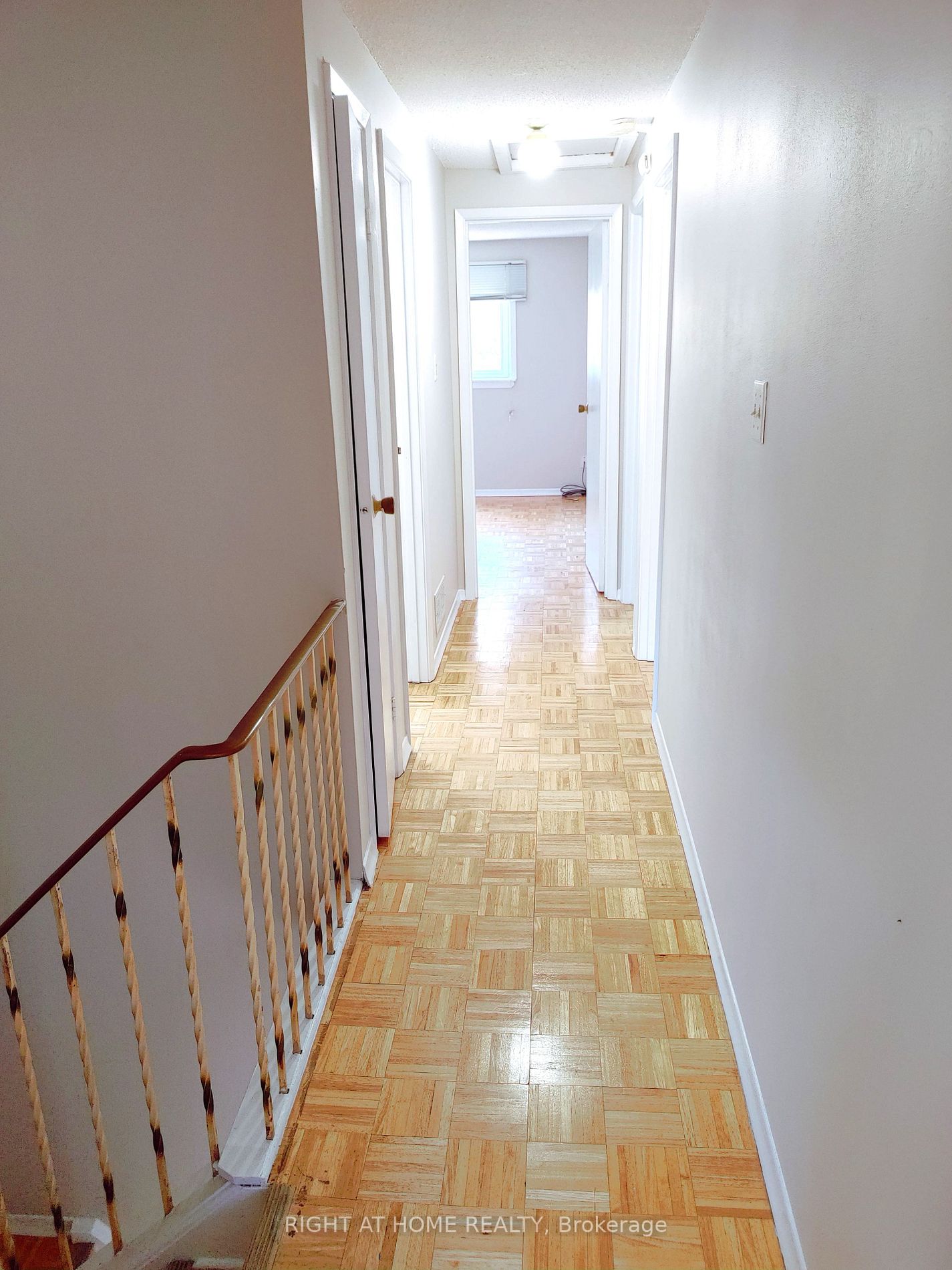 65 Bradstone Square