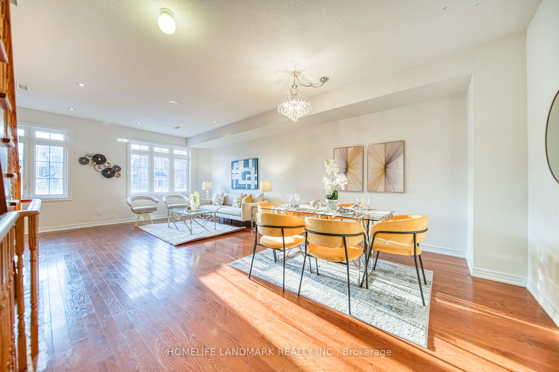 33 Thistlewaite Cres