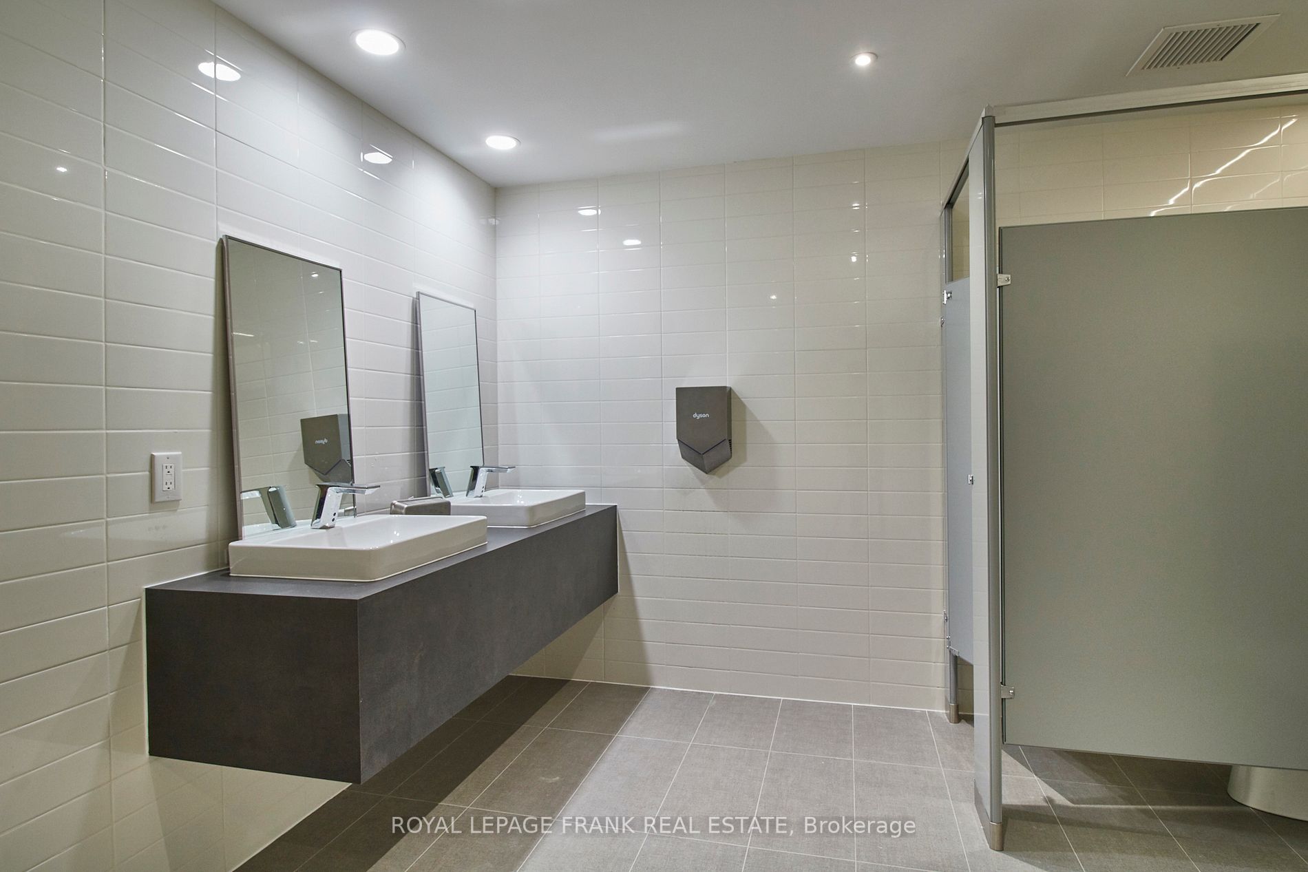 109 King Ave, #201-208