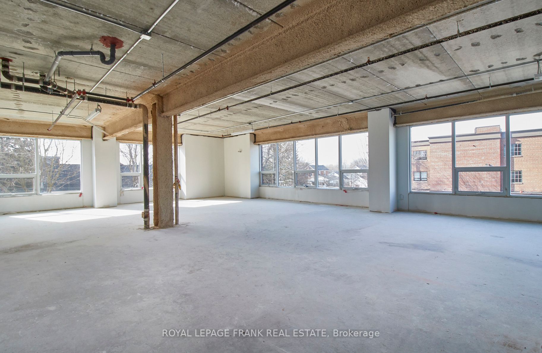 109 King Ave, #202