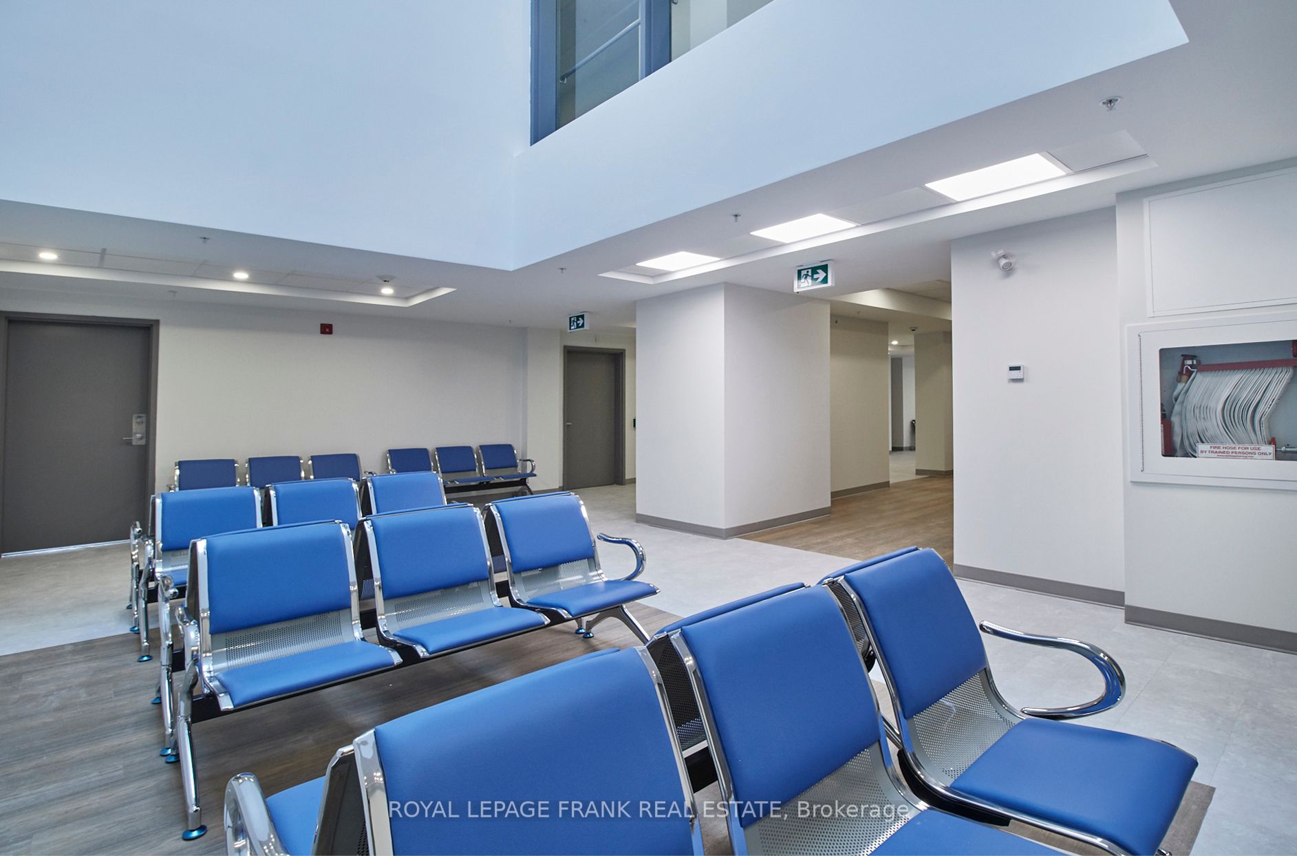 109 King Ave, #203