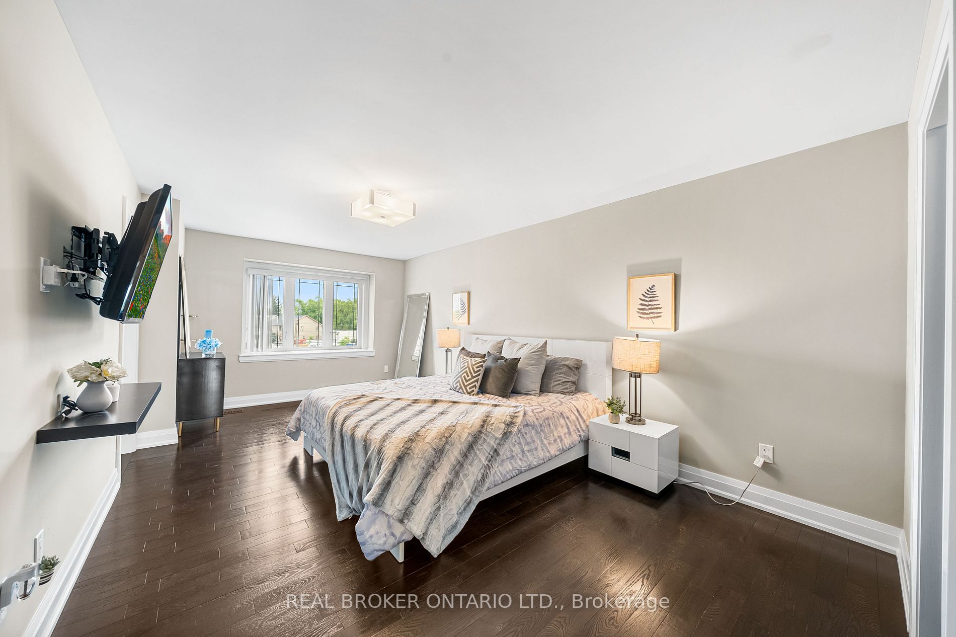 6488 Kingston Road