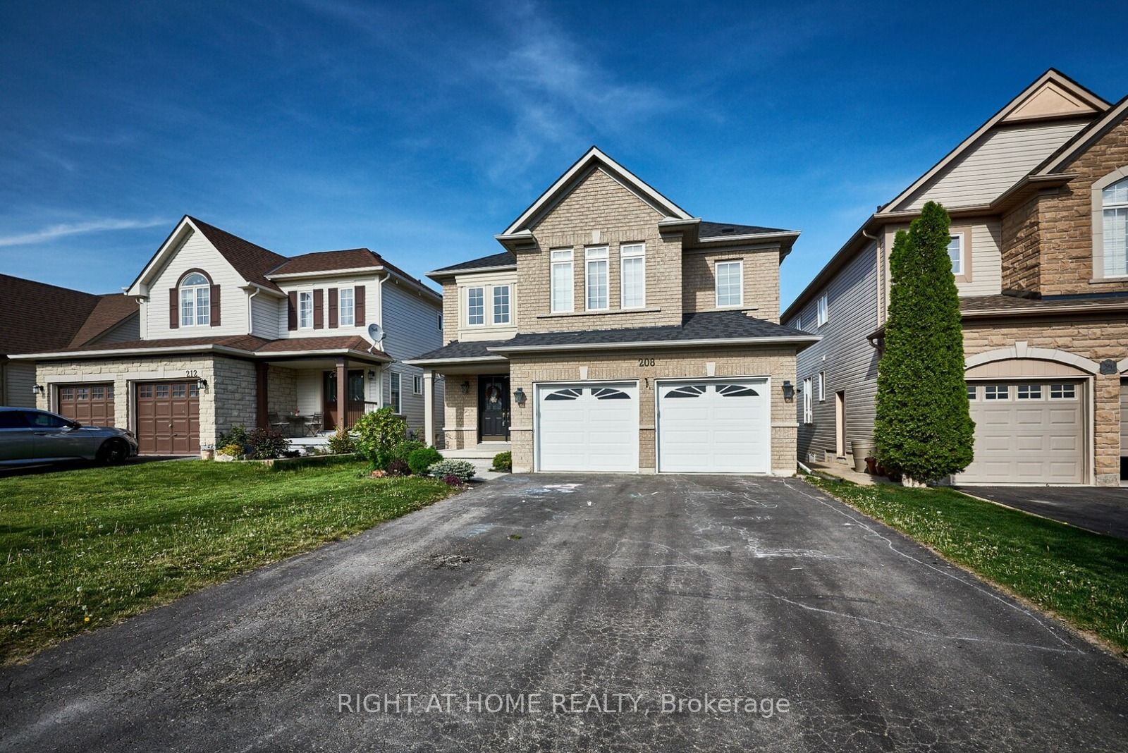 208 Millburn Dr
