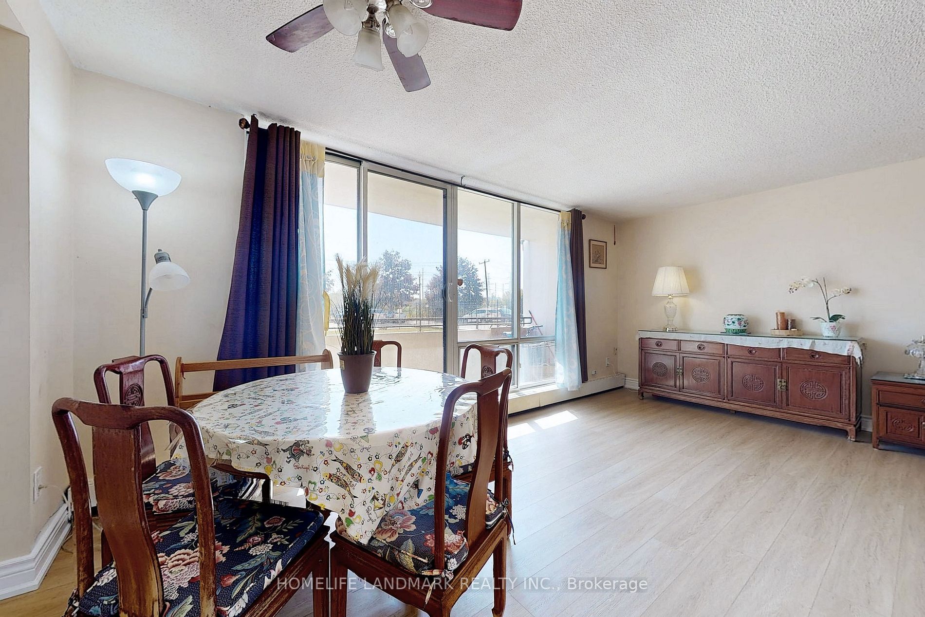 101 Prudential Dr, #103