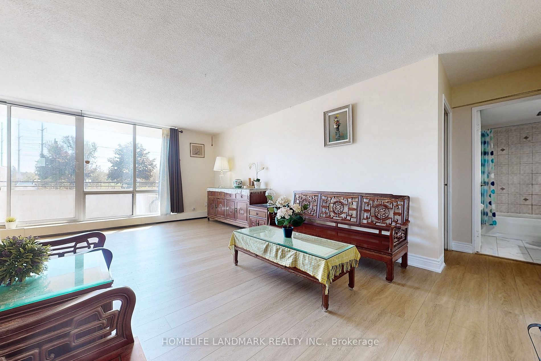 101 Prudential Dr, #103