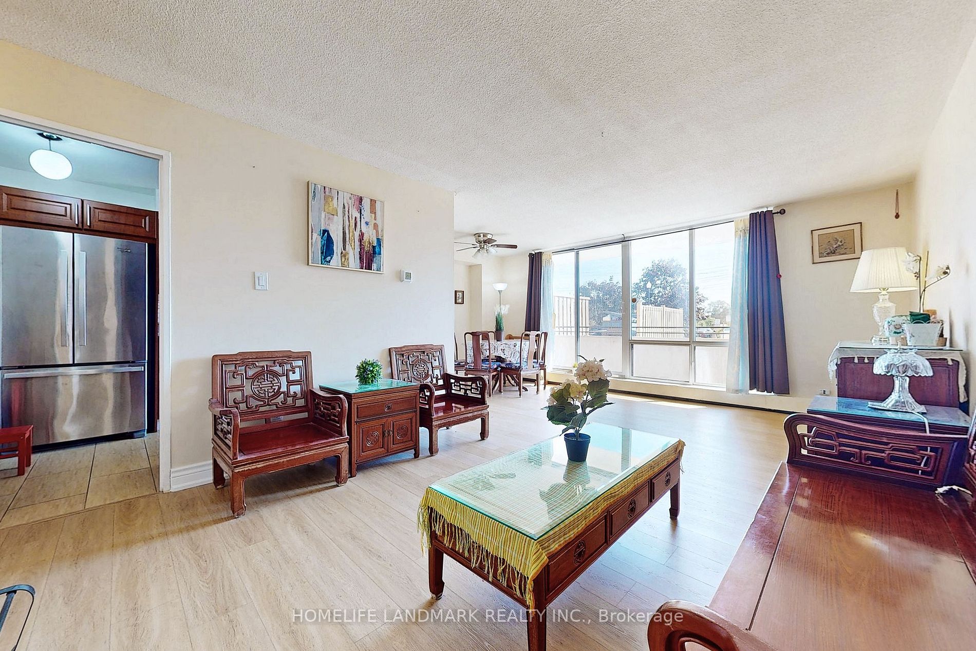 101 Prudential Dr, #103