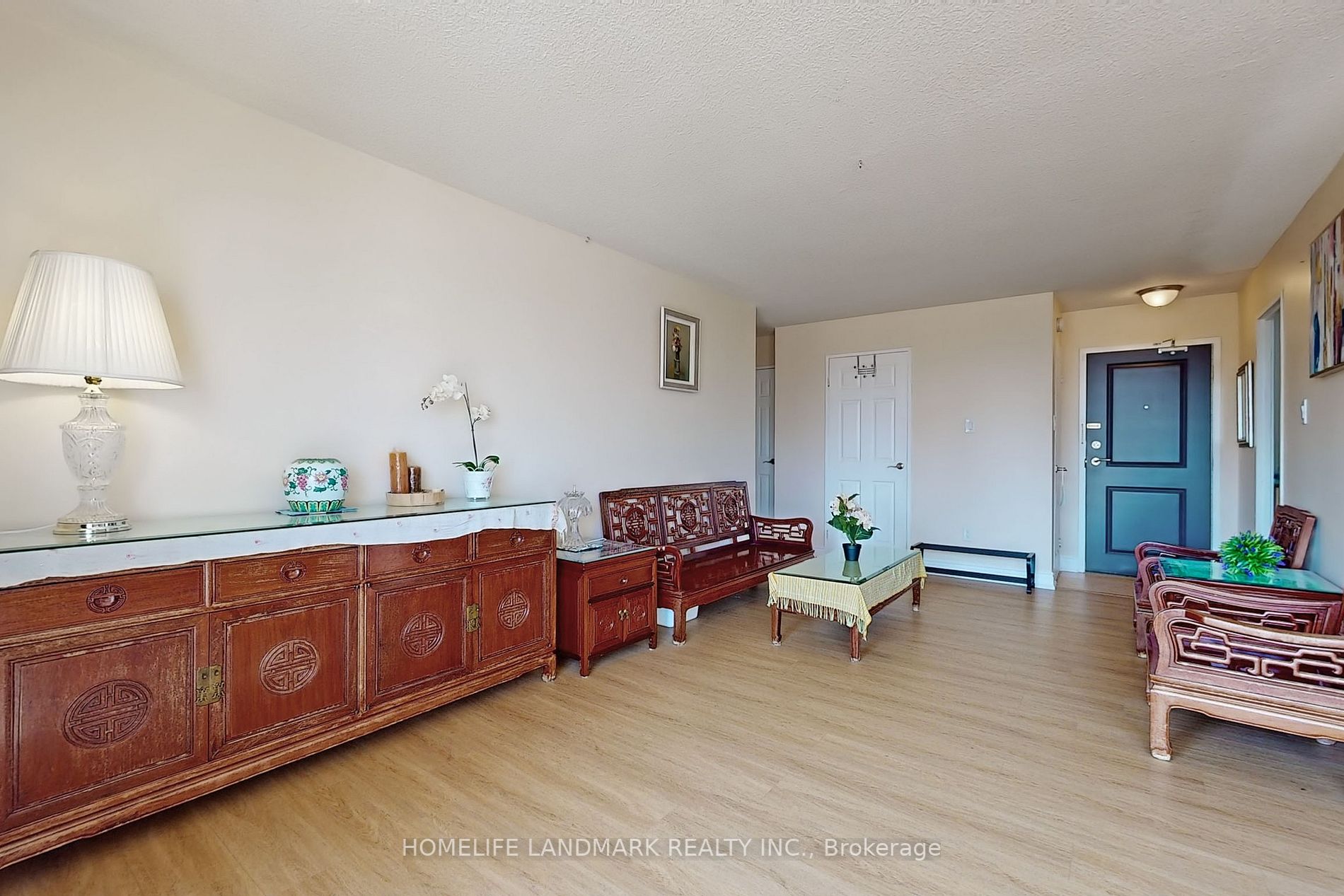 101 Prudential Dr, #103
