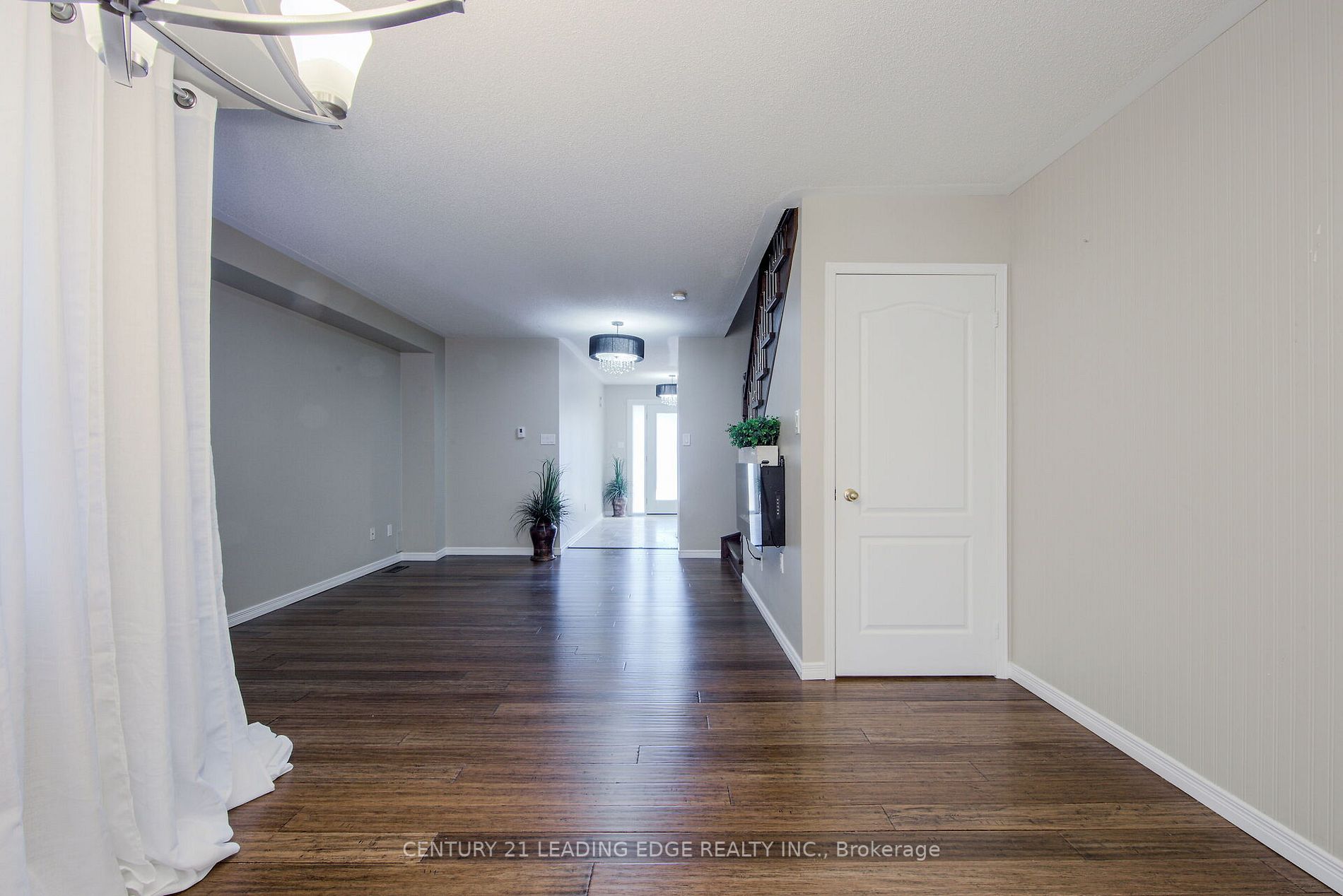 66 Hubbell Dr
