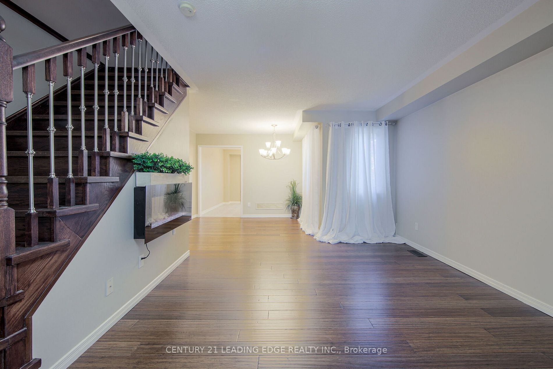 66 Hubbell Dr