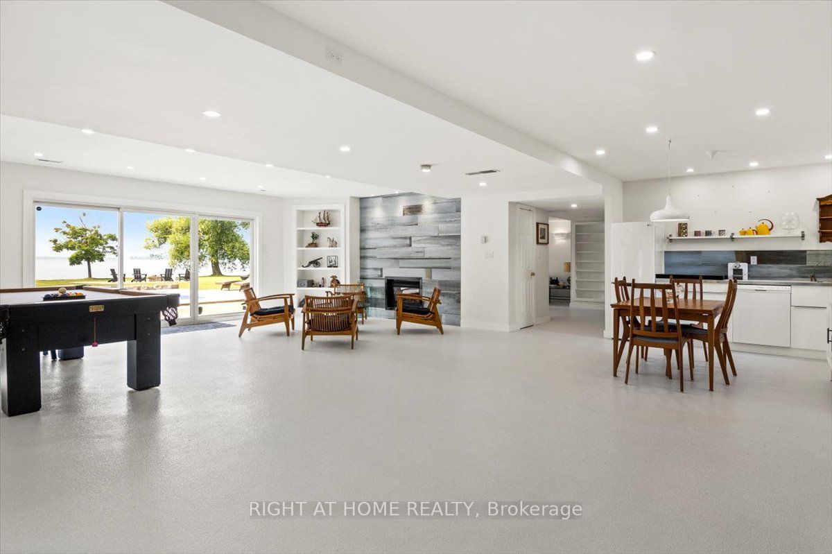 4 Williams Point Rd