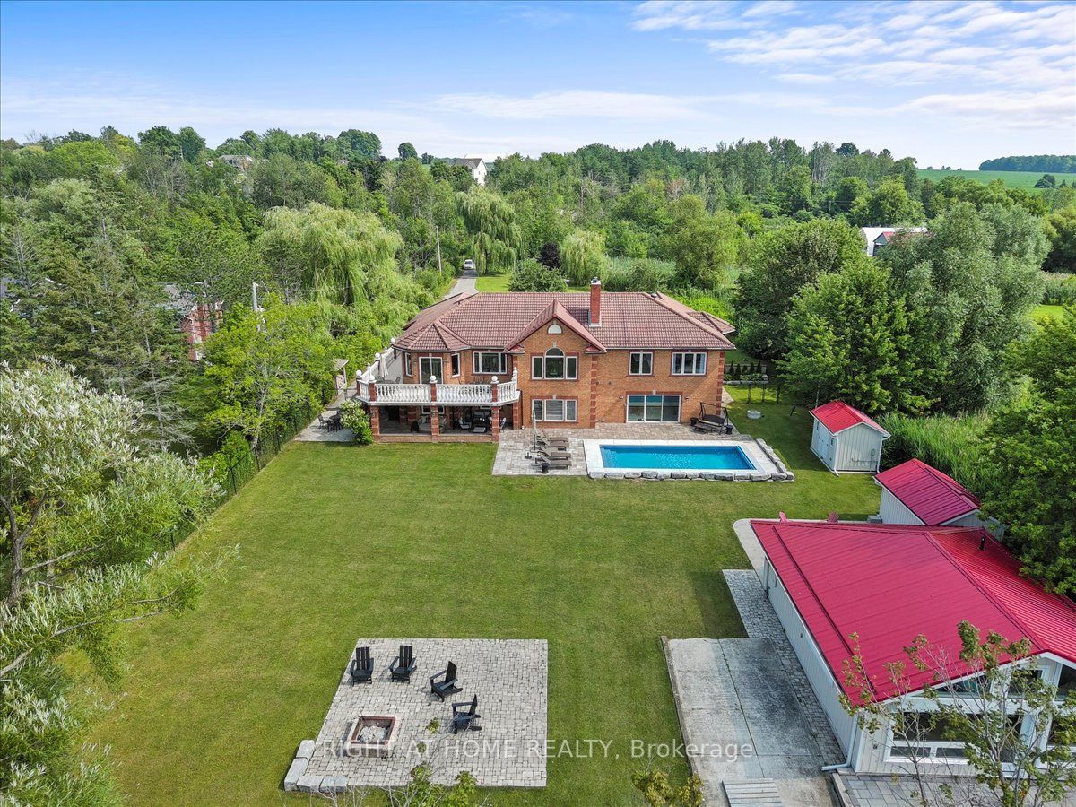 4 Williams Point Rd