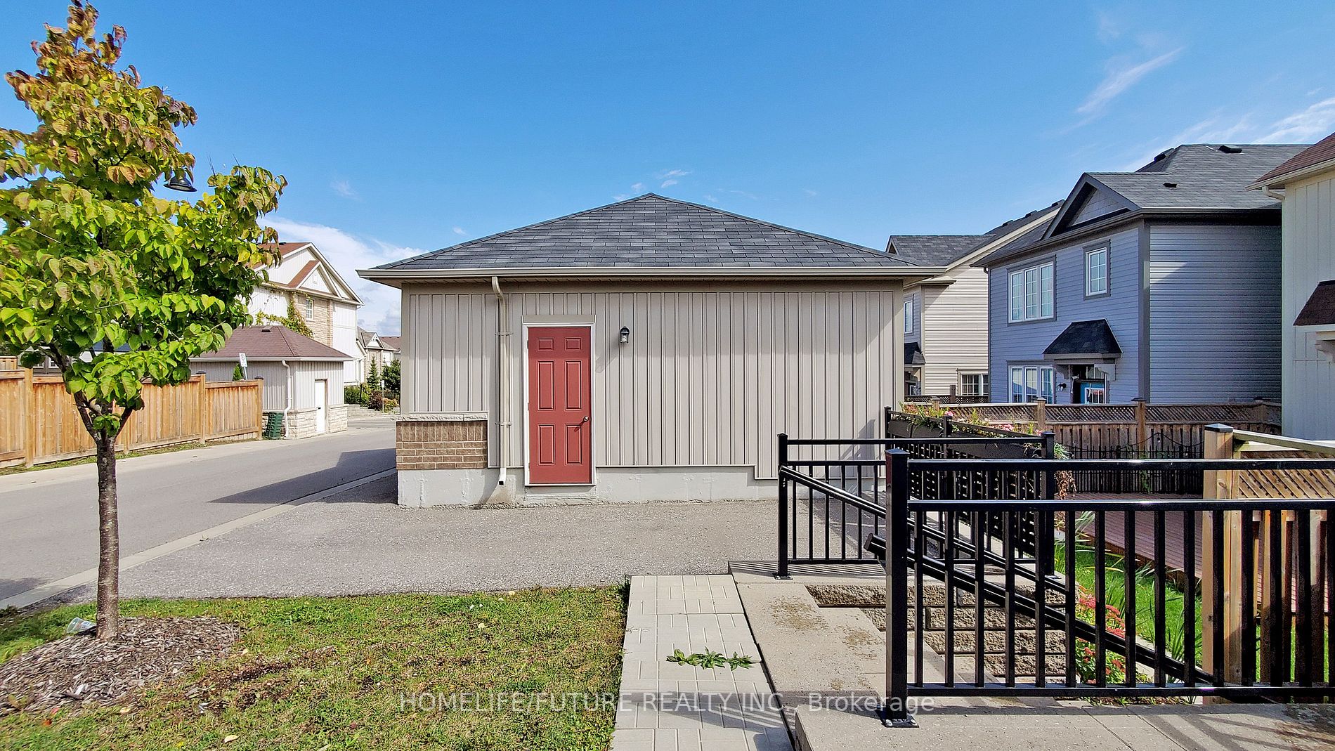 92 Mcbride Ave