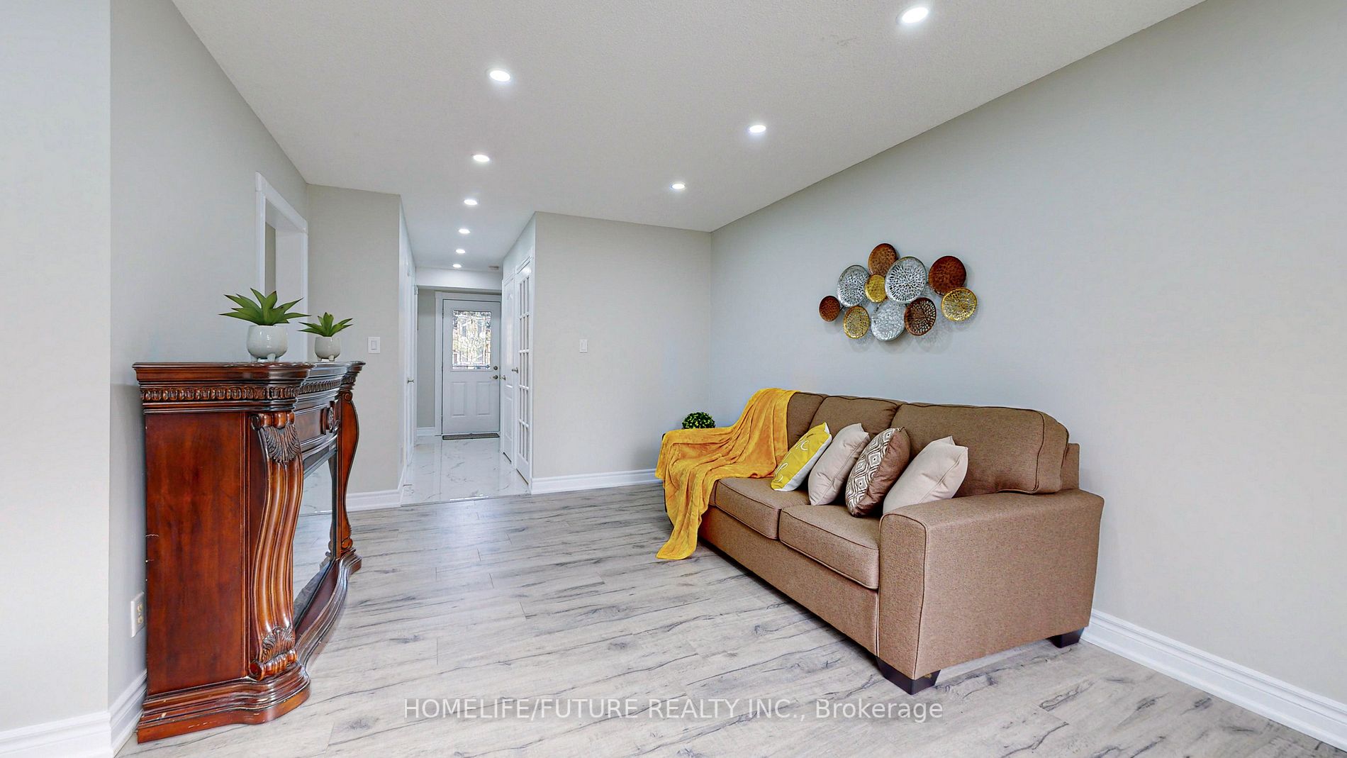 1 Hartsfield Dr