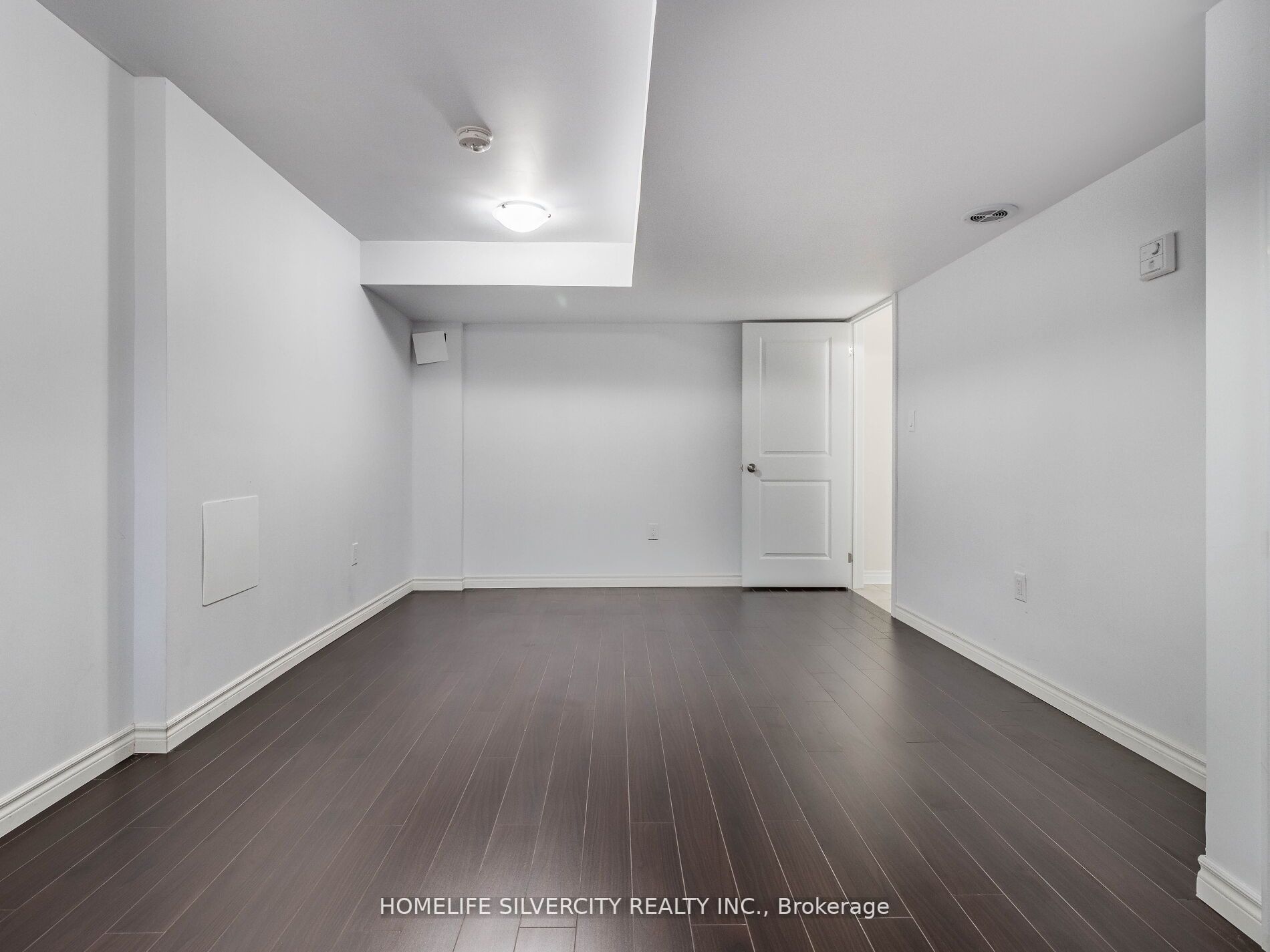 1183 Cactus Crescent