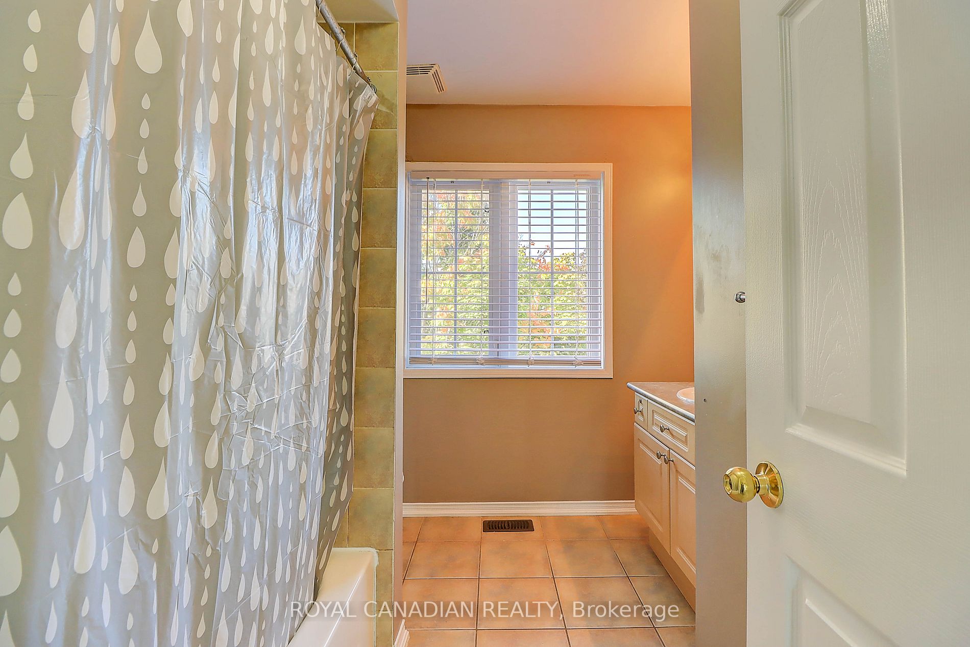135 Norland Circle