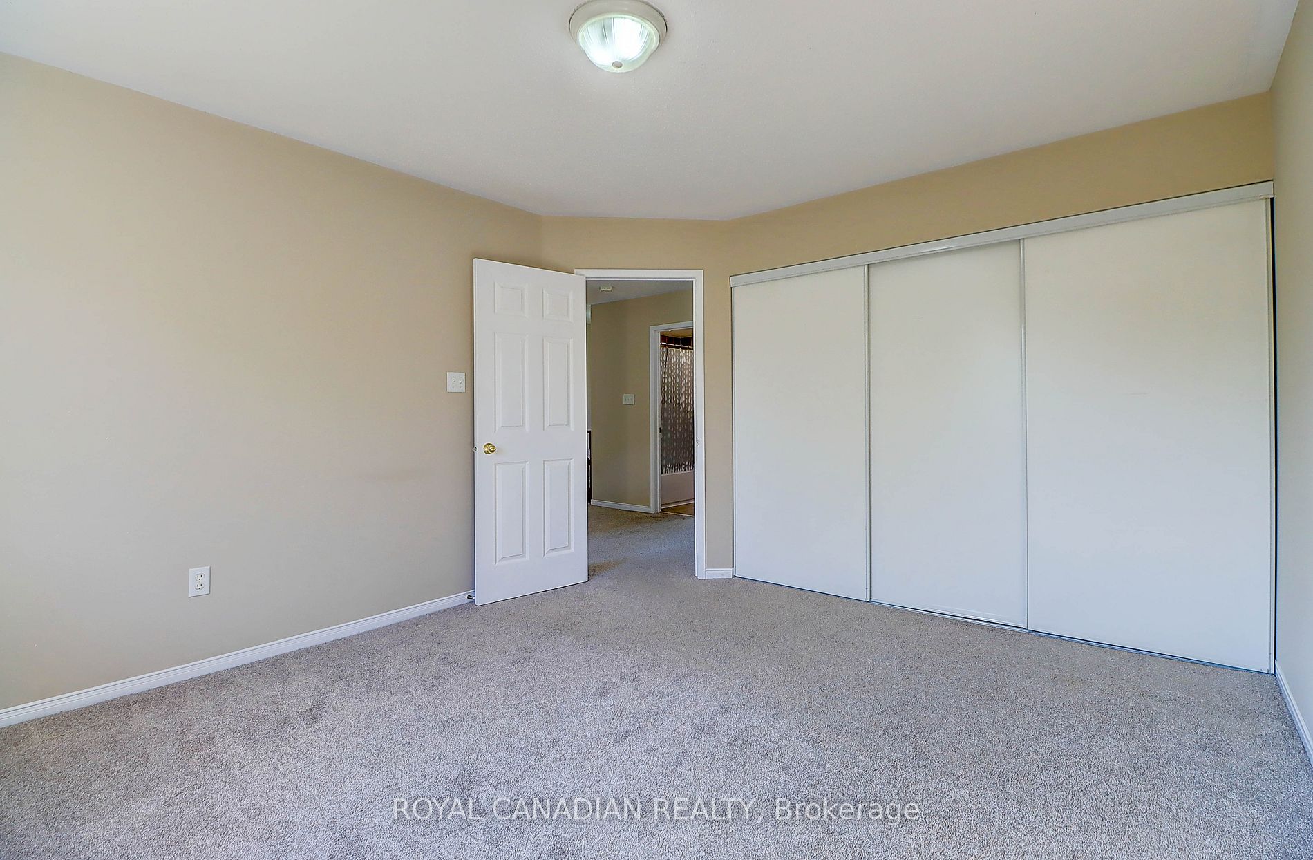 135 Norland Circle