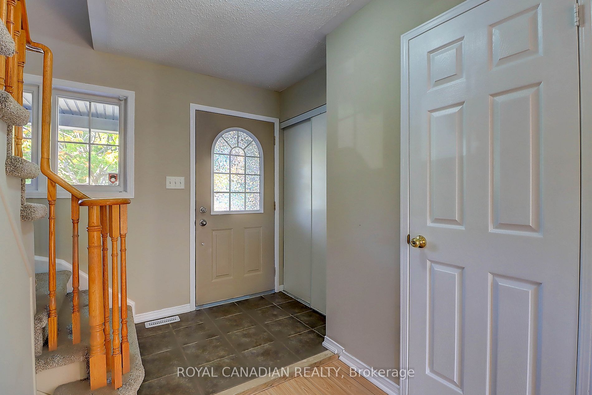 135 Norland Circle