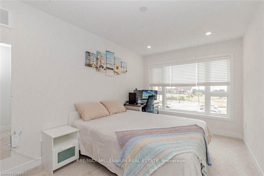 88 Donald Fleming Way