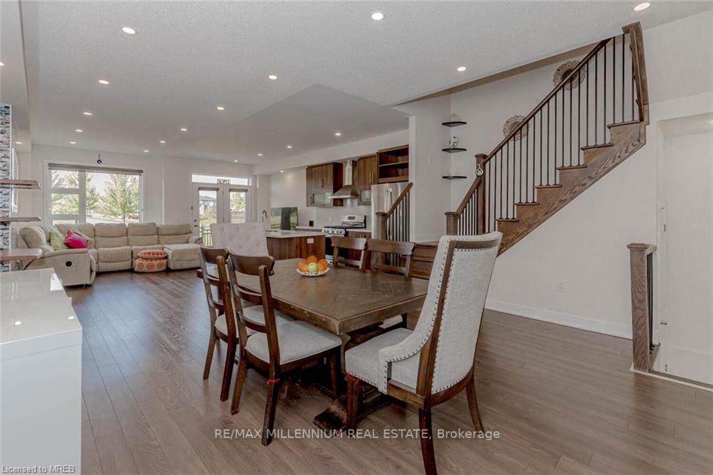 88 Donald Fleming Way