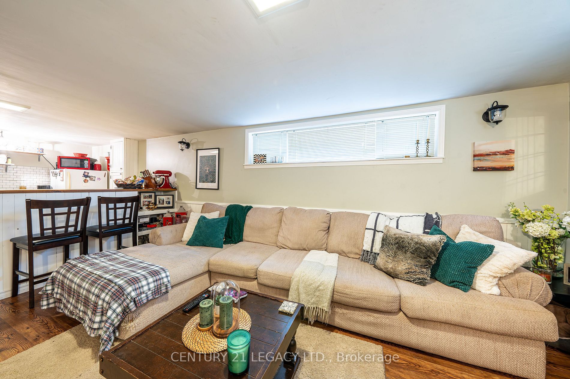 924 Greenwood Crescent