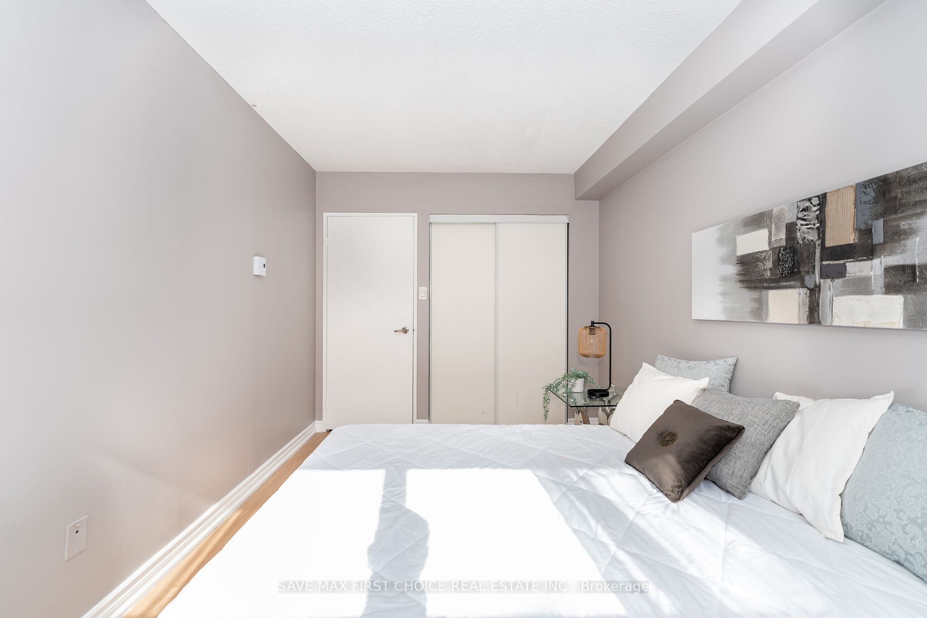 2500 Bridletowne Circ, #106