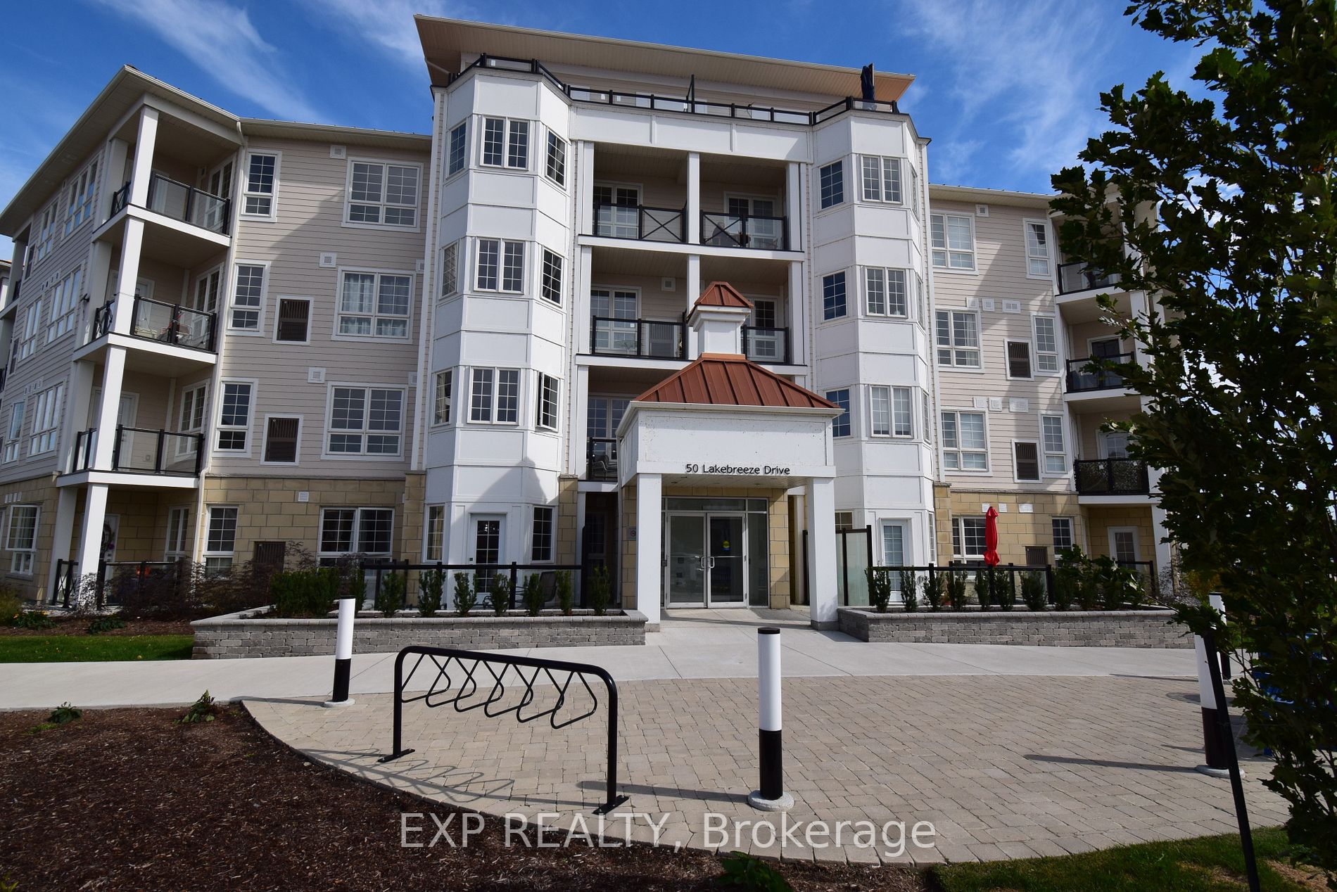 50 Lakebreeze Dr, #225