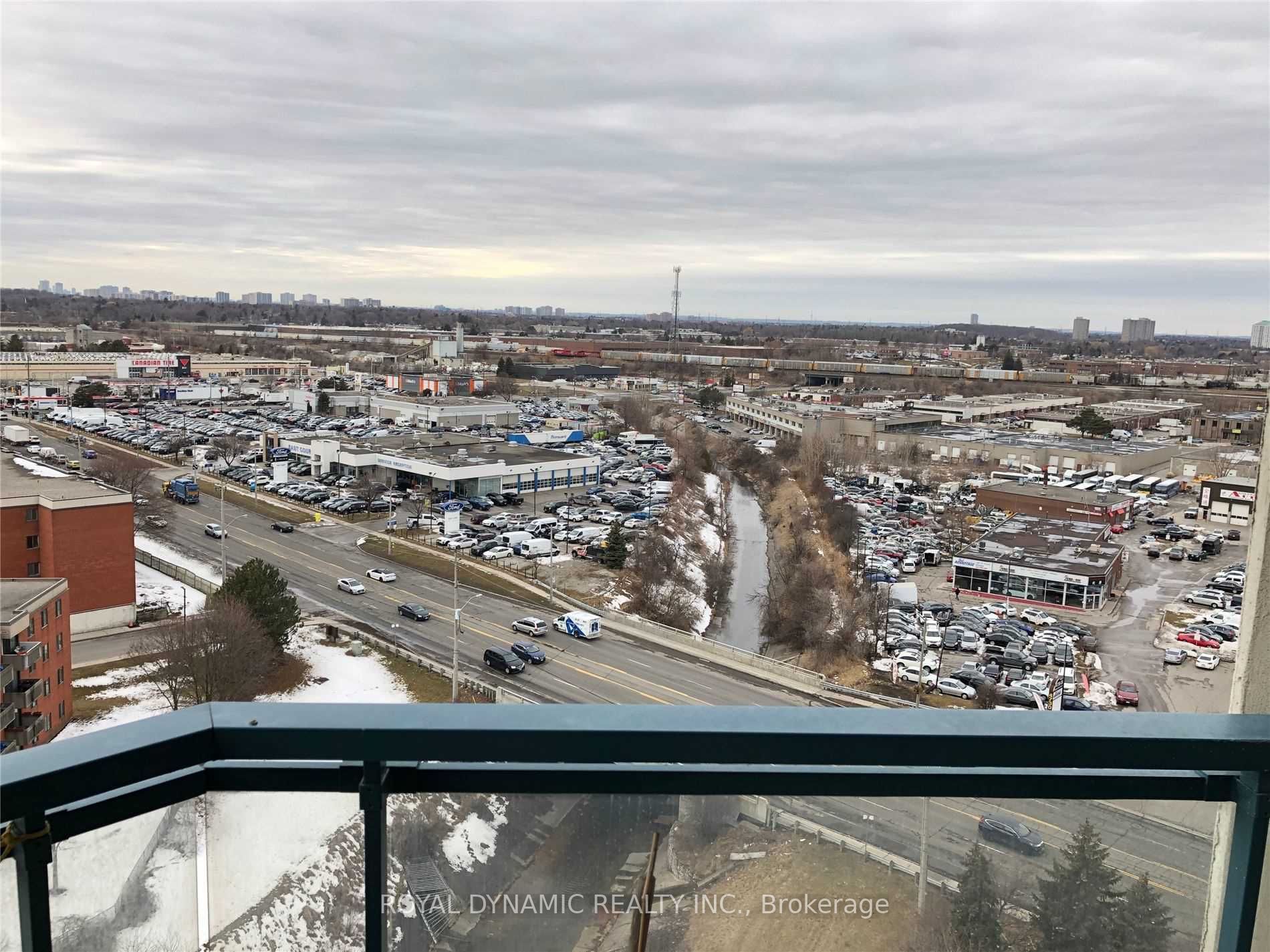 4725 Sheppard Ave E, #1512