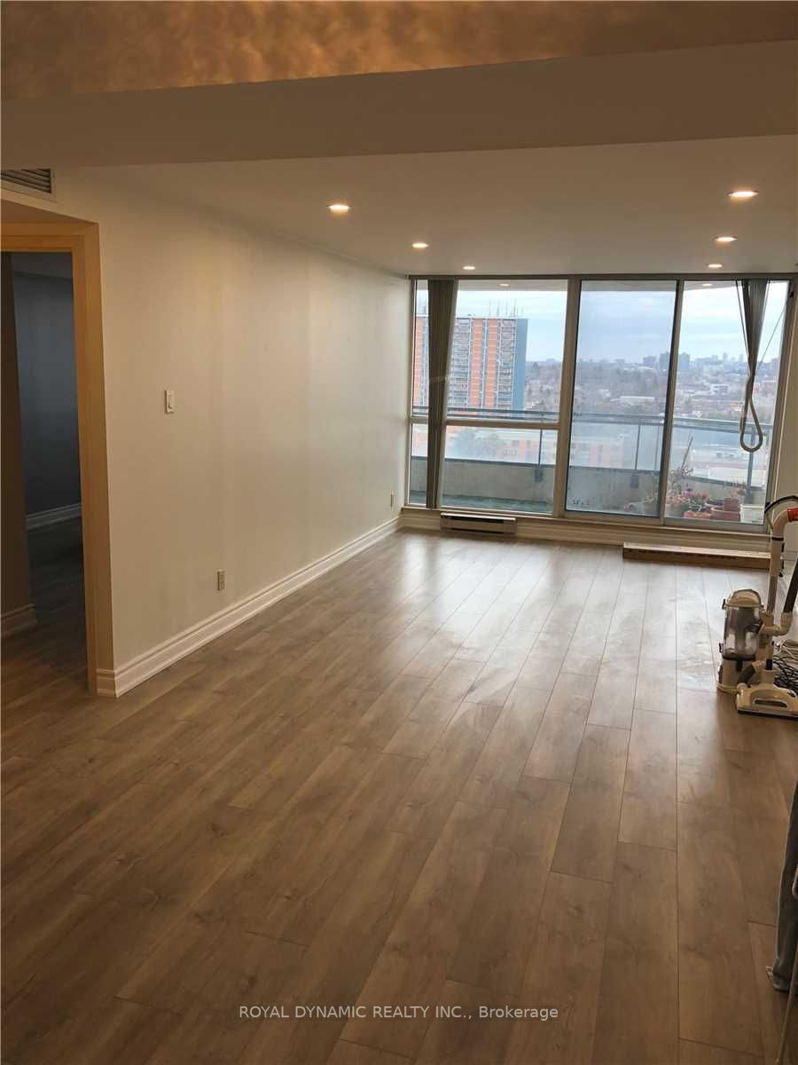 4725 Sheppard Ave E, #1512