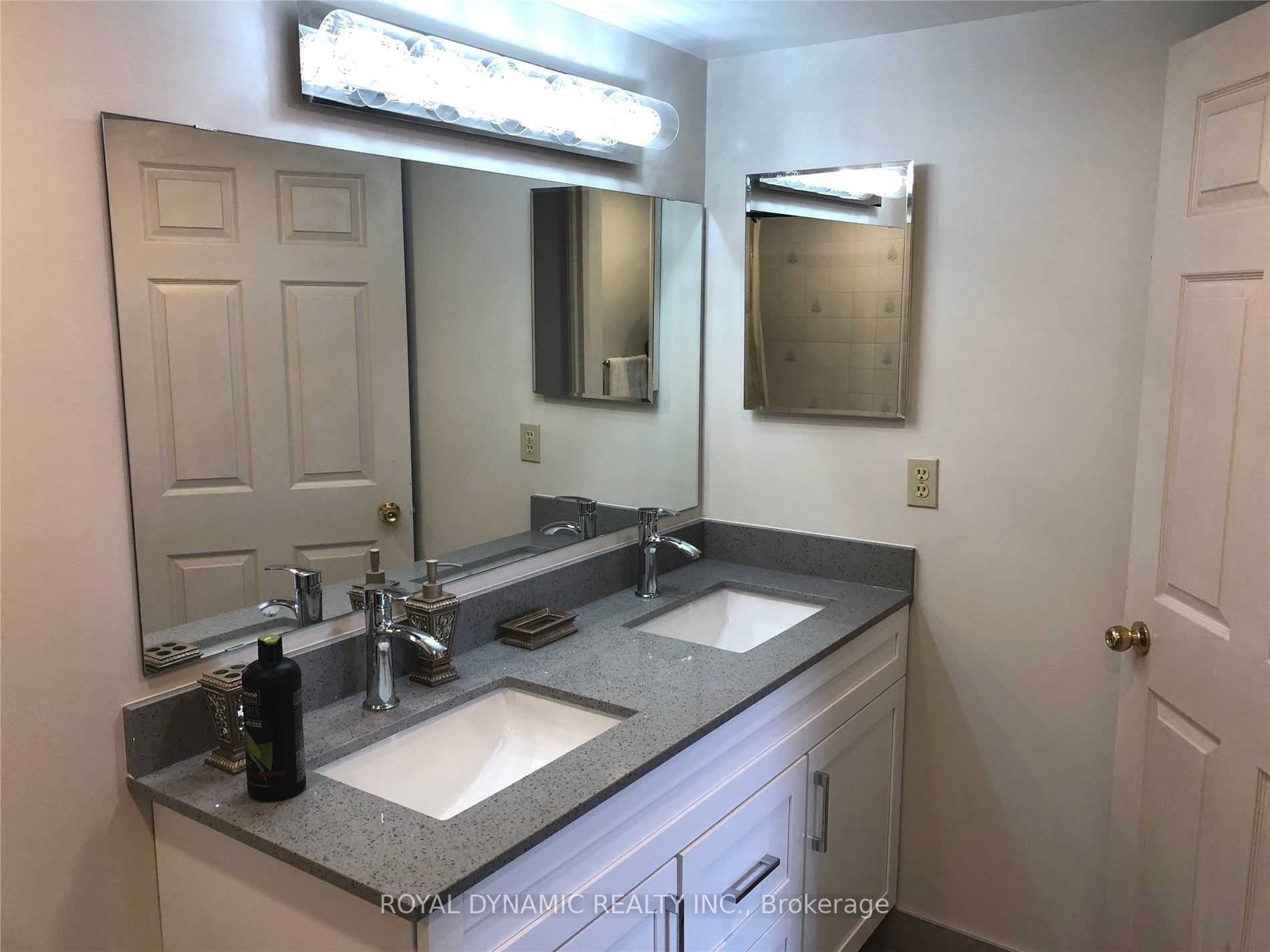4725 Sheppard Ave E, #1512