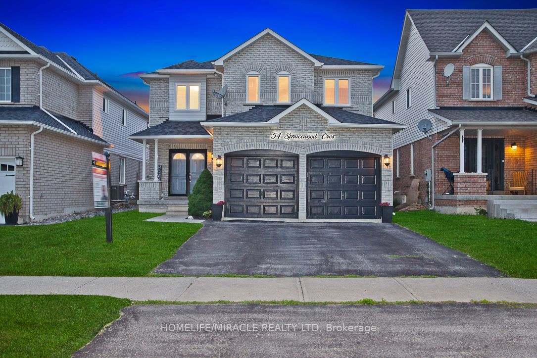 54 Sprucewood Cres