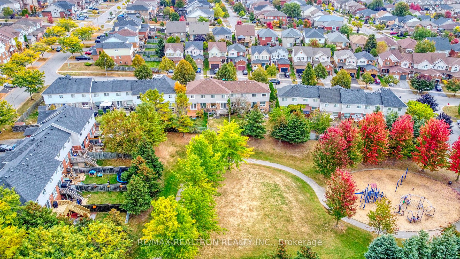 18 Cornish Dr