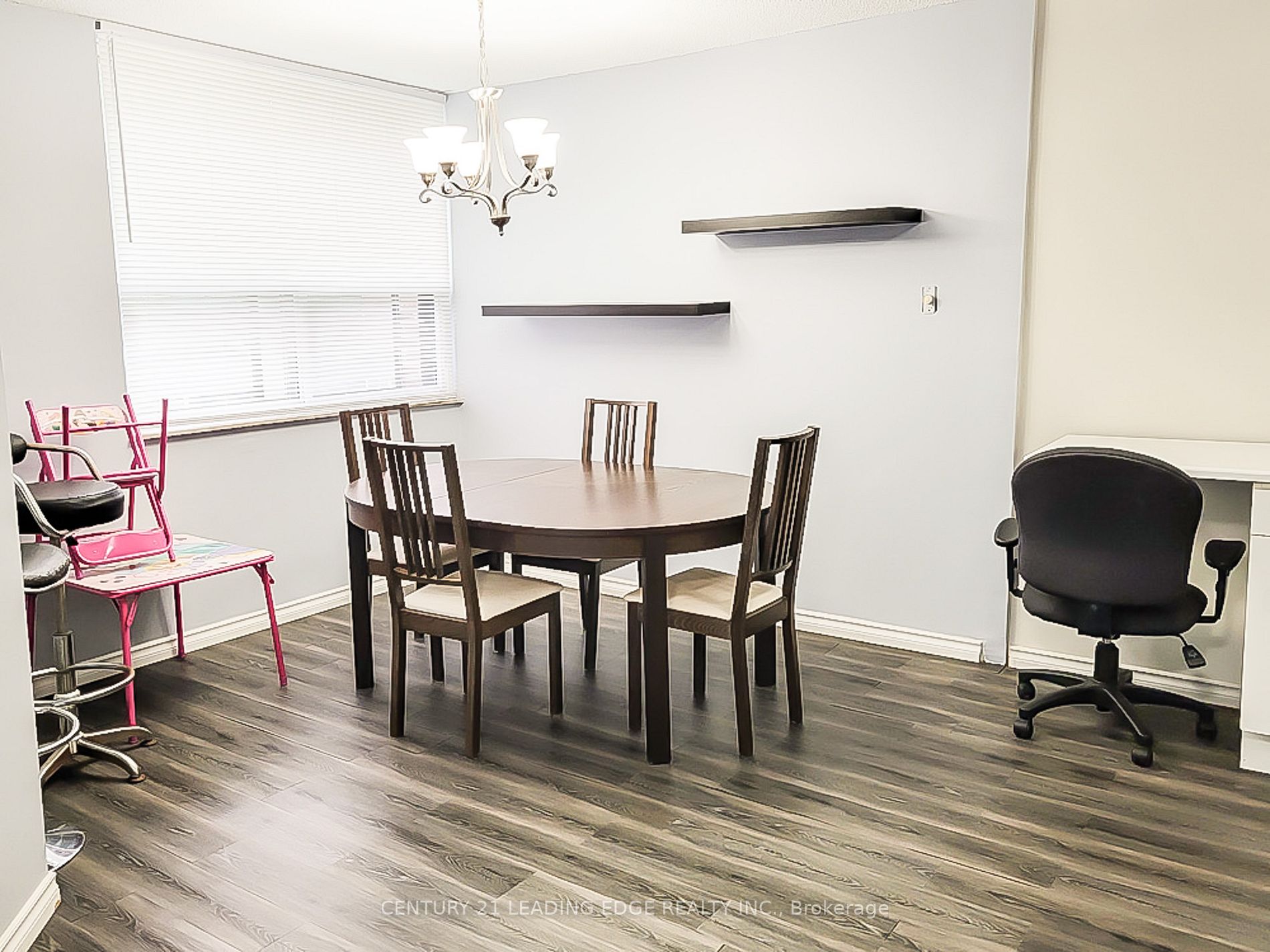 4064 Lawrence Ave E, #317